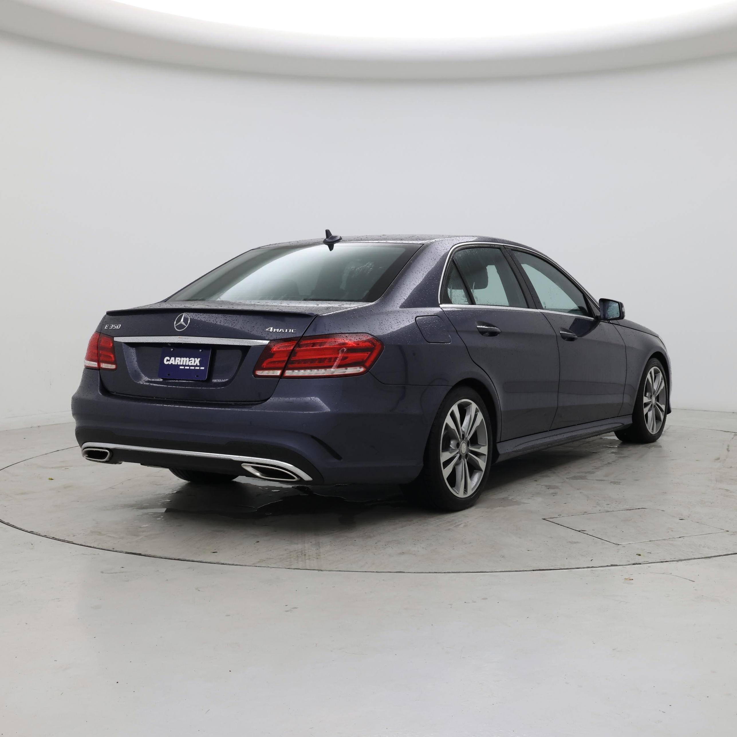 Thumbnail: 2016 Mercedes-Benz E-Class - 8