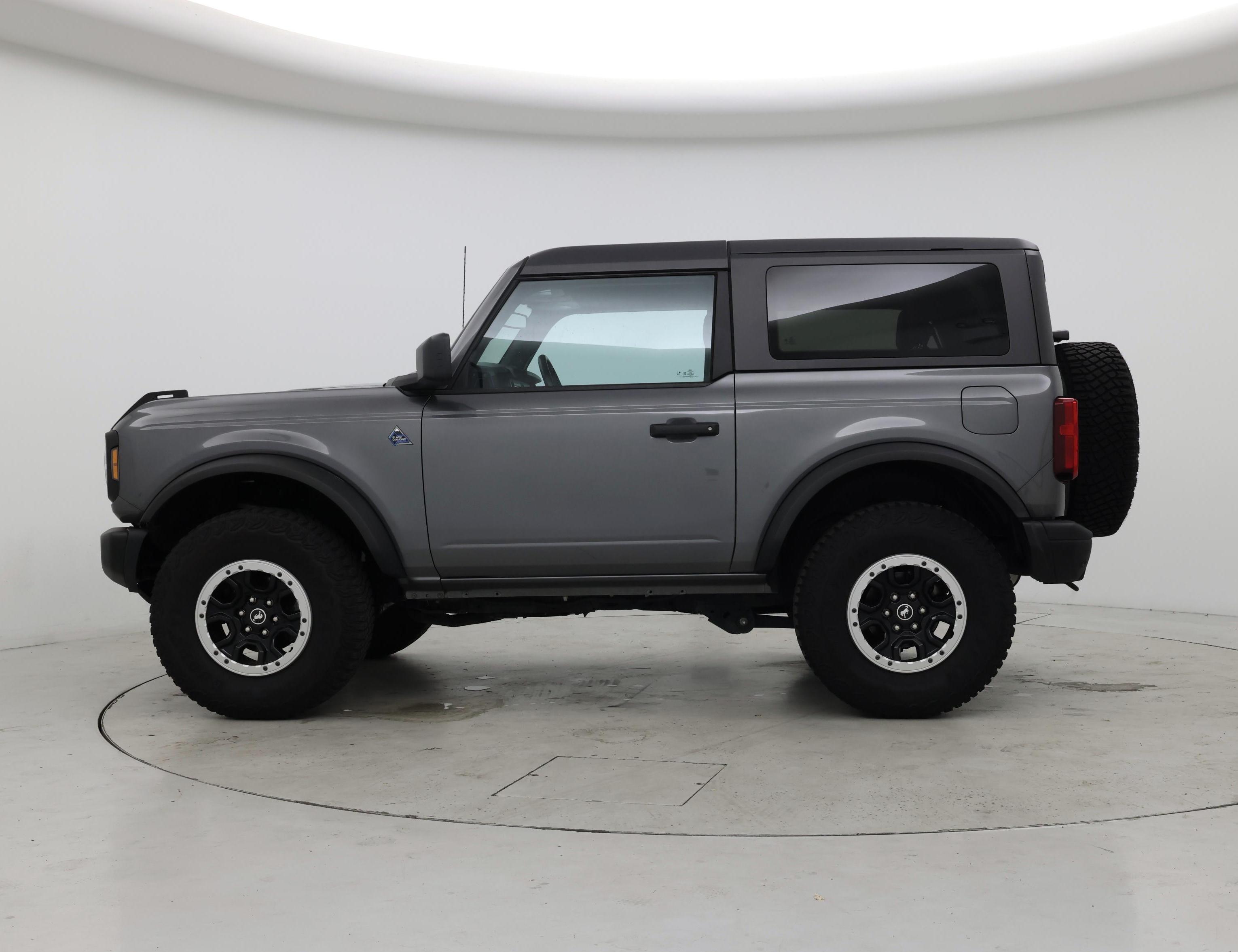 Thumbnail: 2022 Ford Bronco - 3