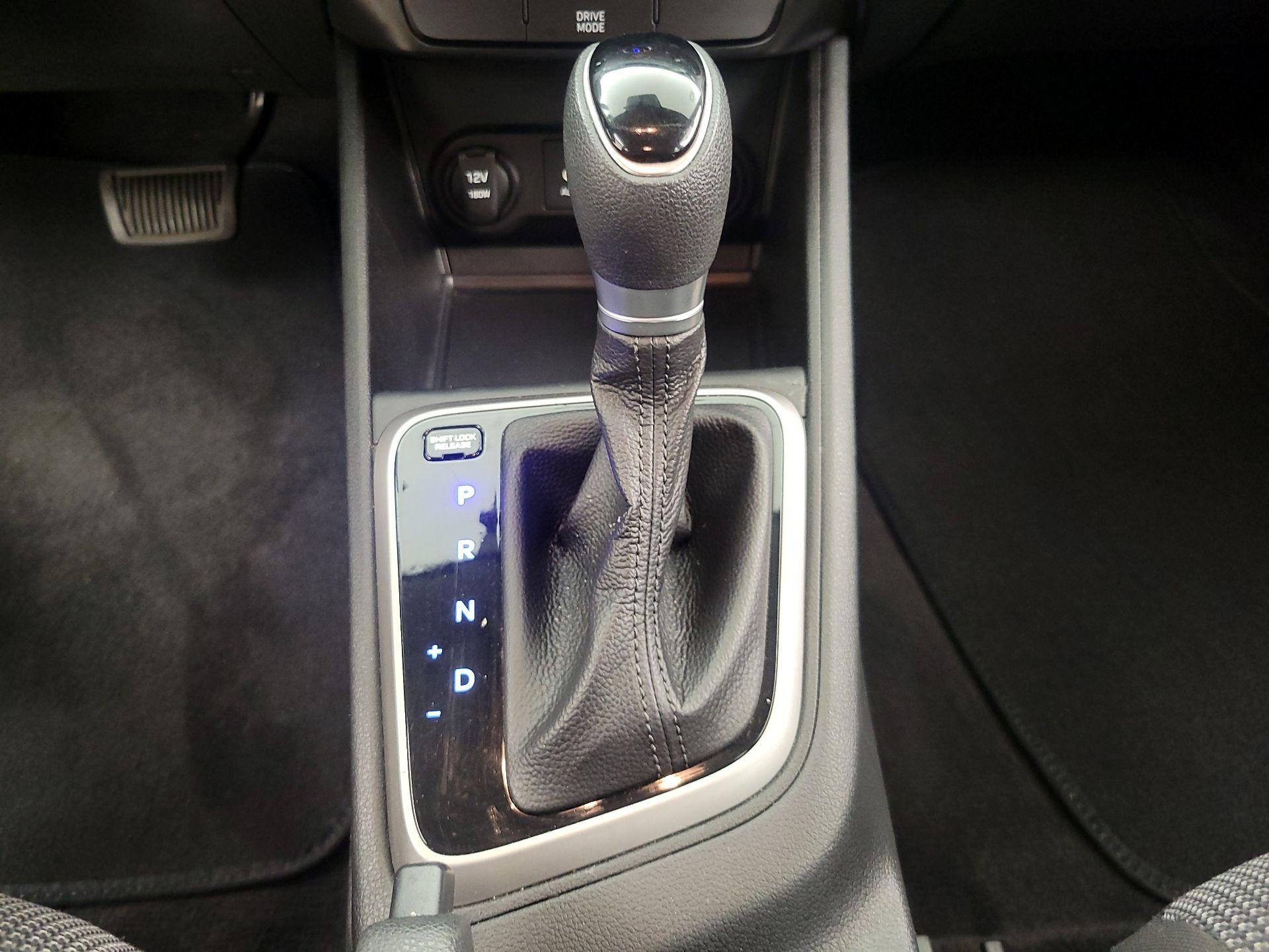 Thumbnail: 2019 Hyundai Accent - 17