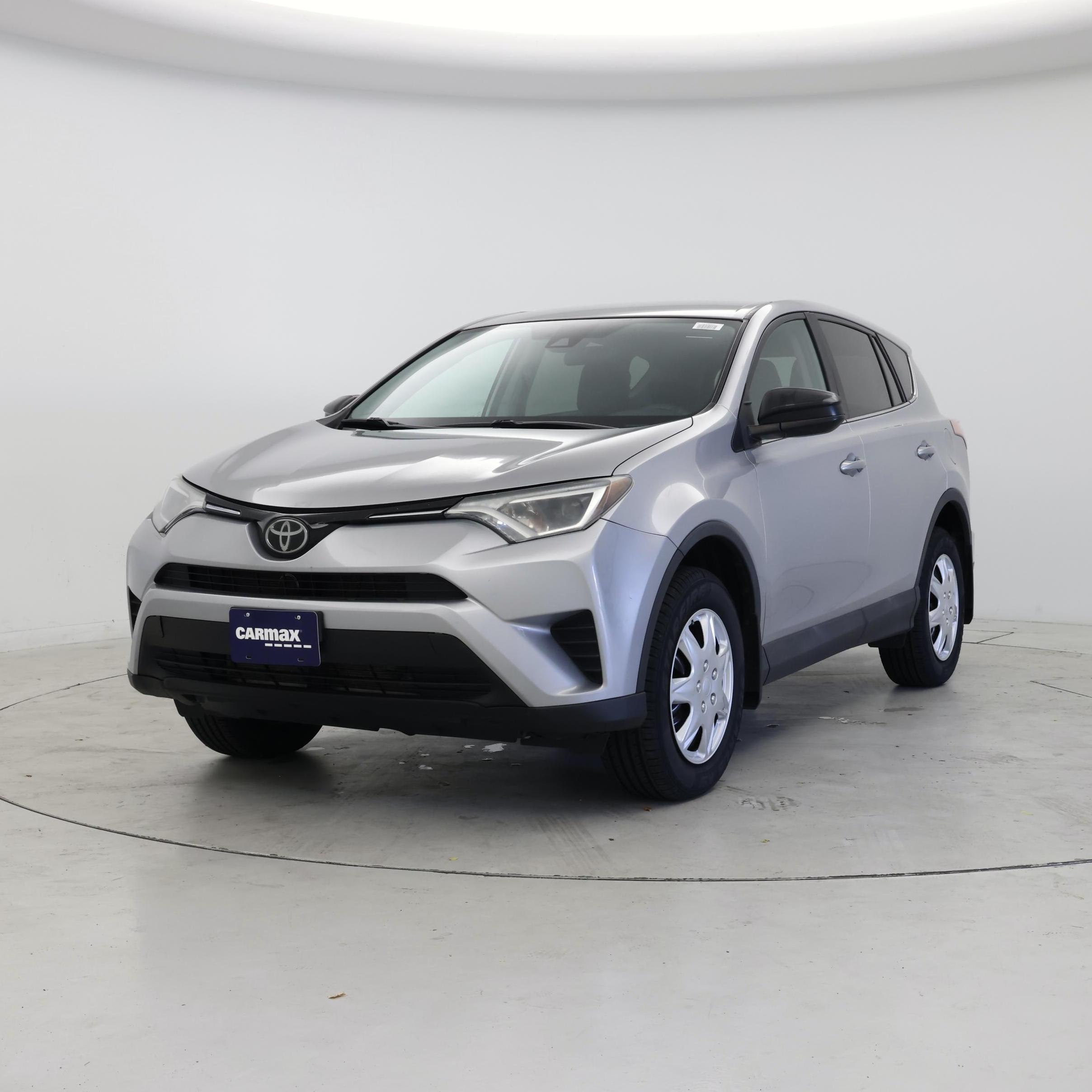 Thumbnail: 2018 Toyota RAV4 - 4