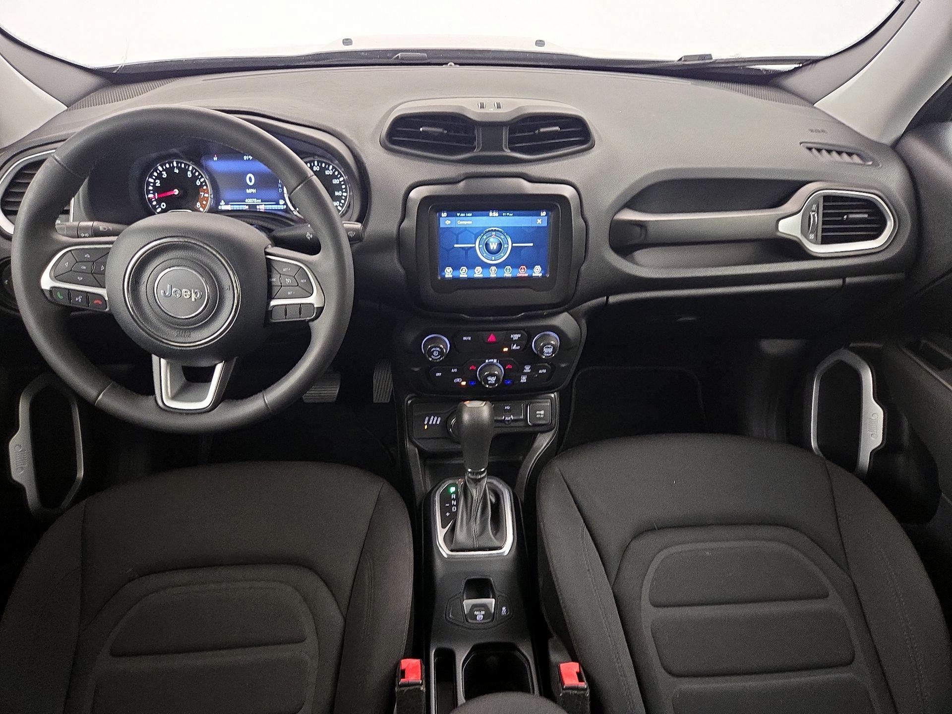 Thumbnail: 2021 Jeep Renegade - 9