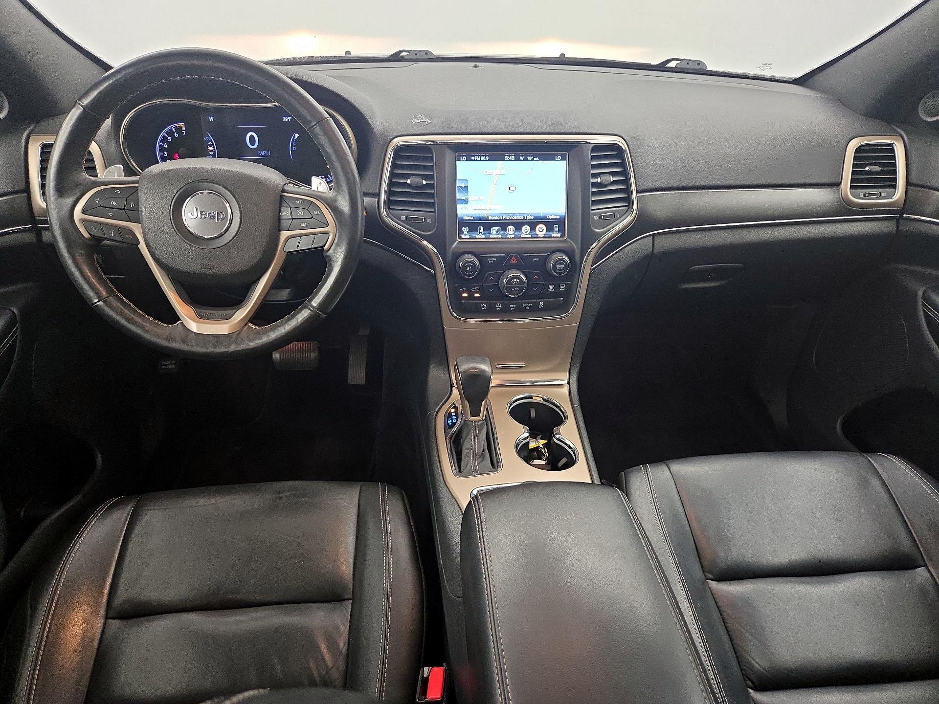 Thumbnail: 2017 Jeep Grand Cherokee - 9