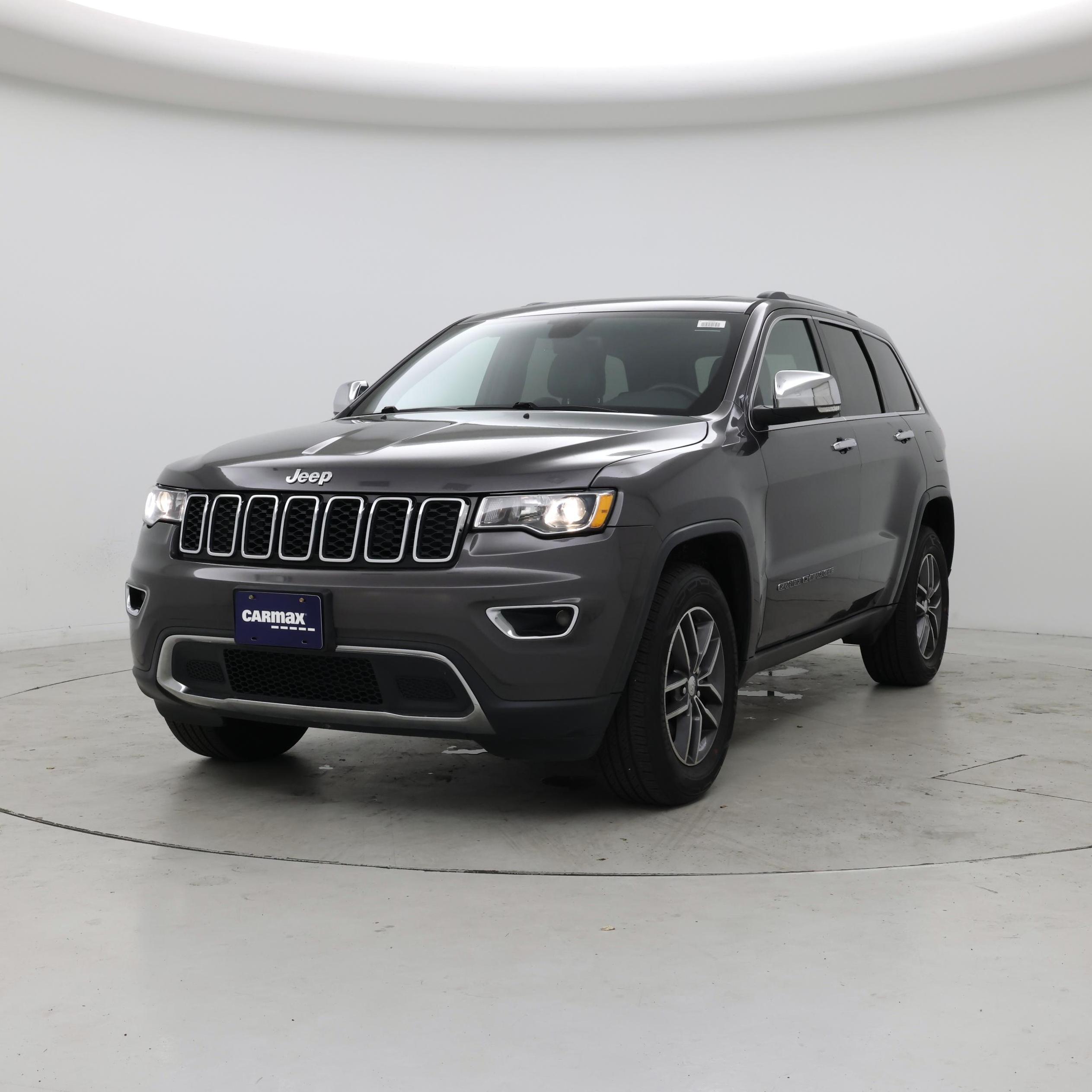 Thumbnail: 2017 Jeep Grand Cherokee - 4