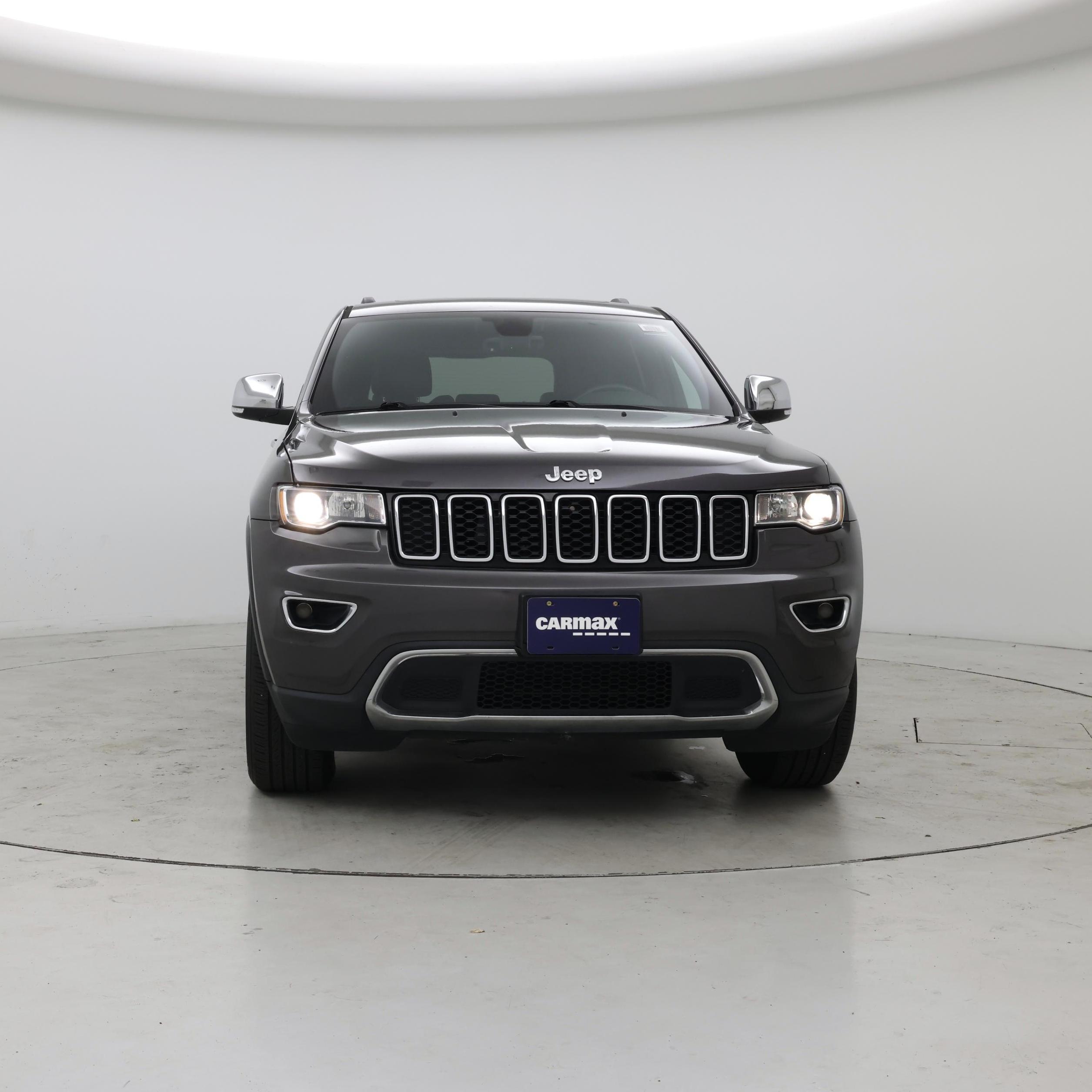 Thumbnail: 2017 Jeep Grand Cherokee - 5