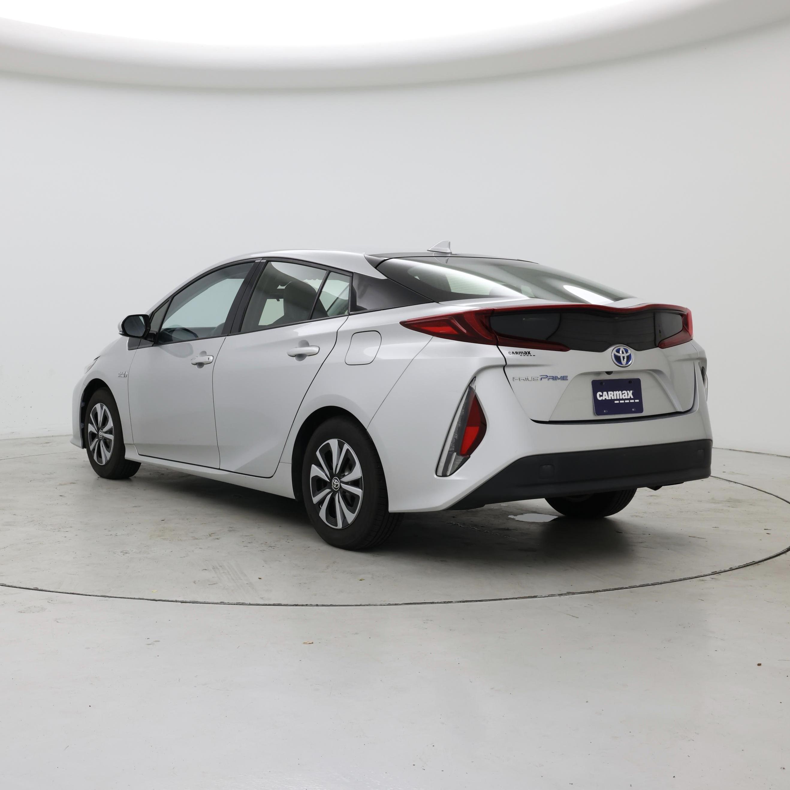 Thumbnail: 2017 Toyota Prius Prime - 2