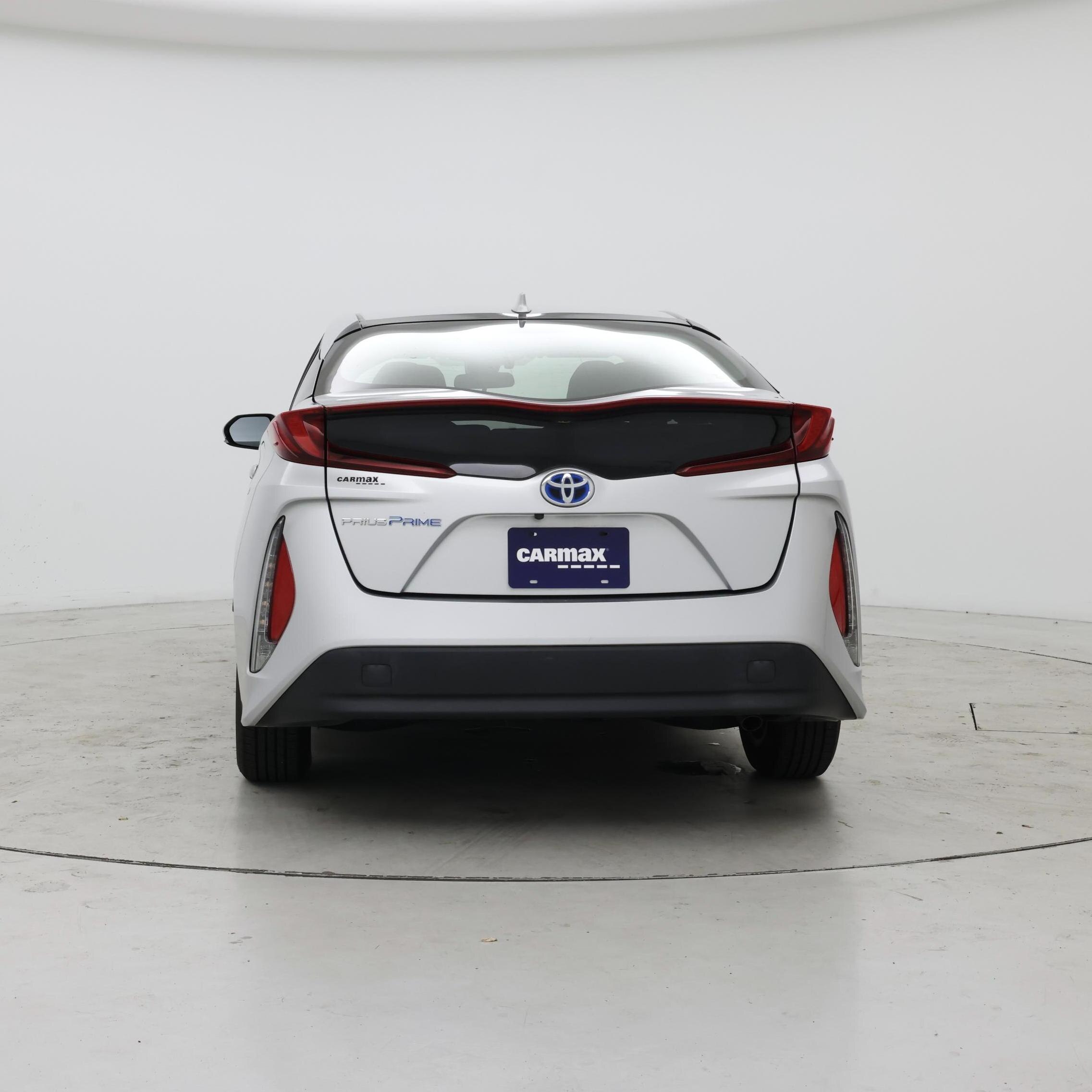 Thumbnail: 2017 Toyota Prius Prime - 6