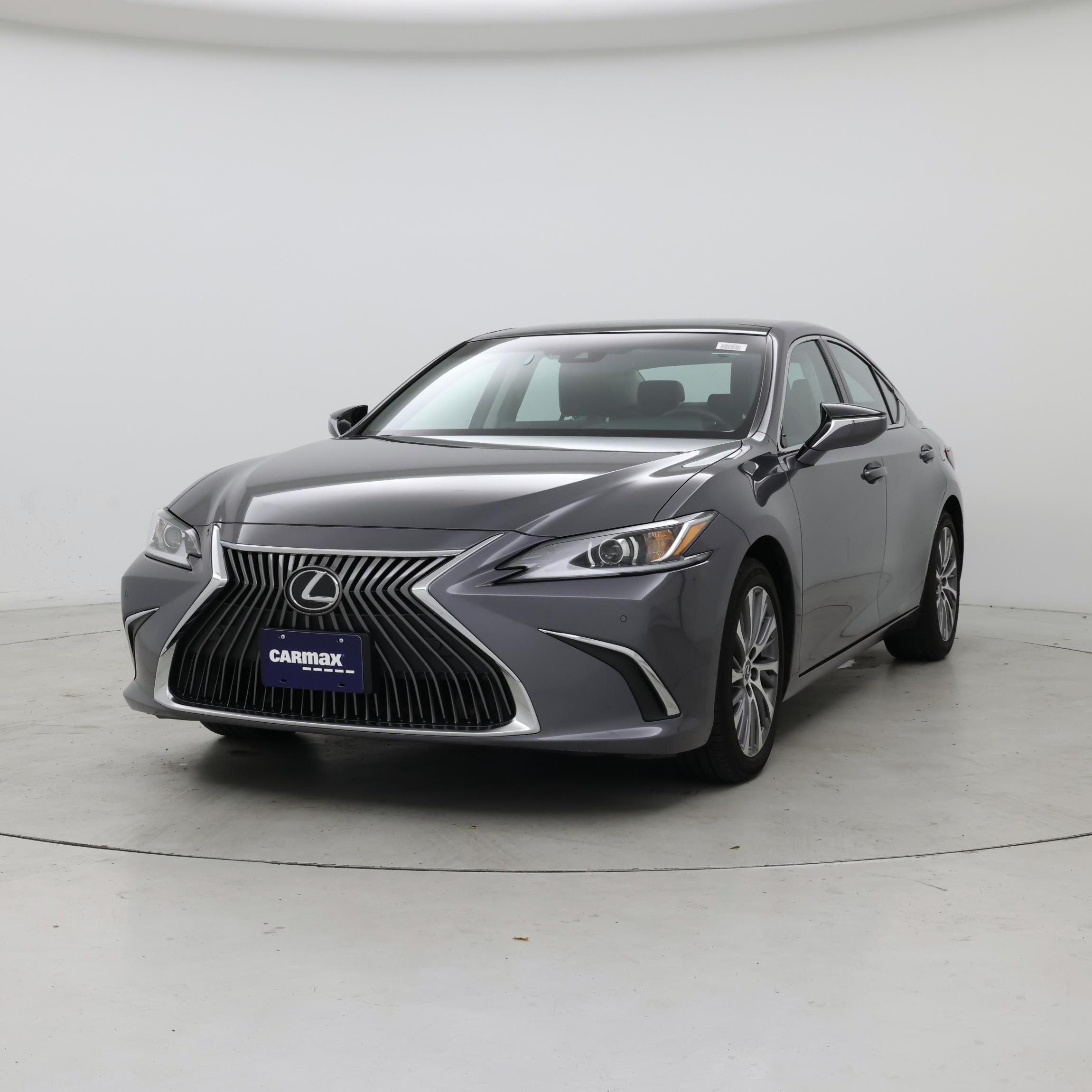 Thumbnail: 2021 Lexus ES - 4