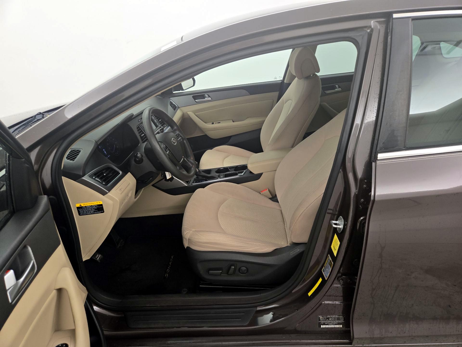Thumbnail: 2015 Hyundai Sonata - 11