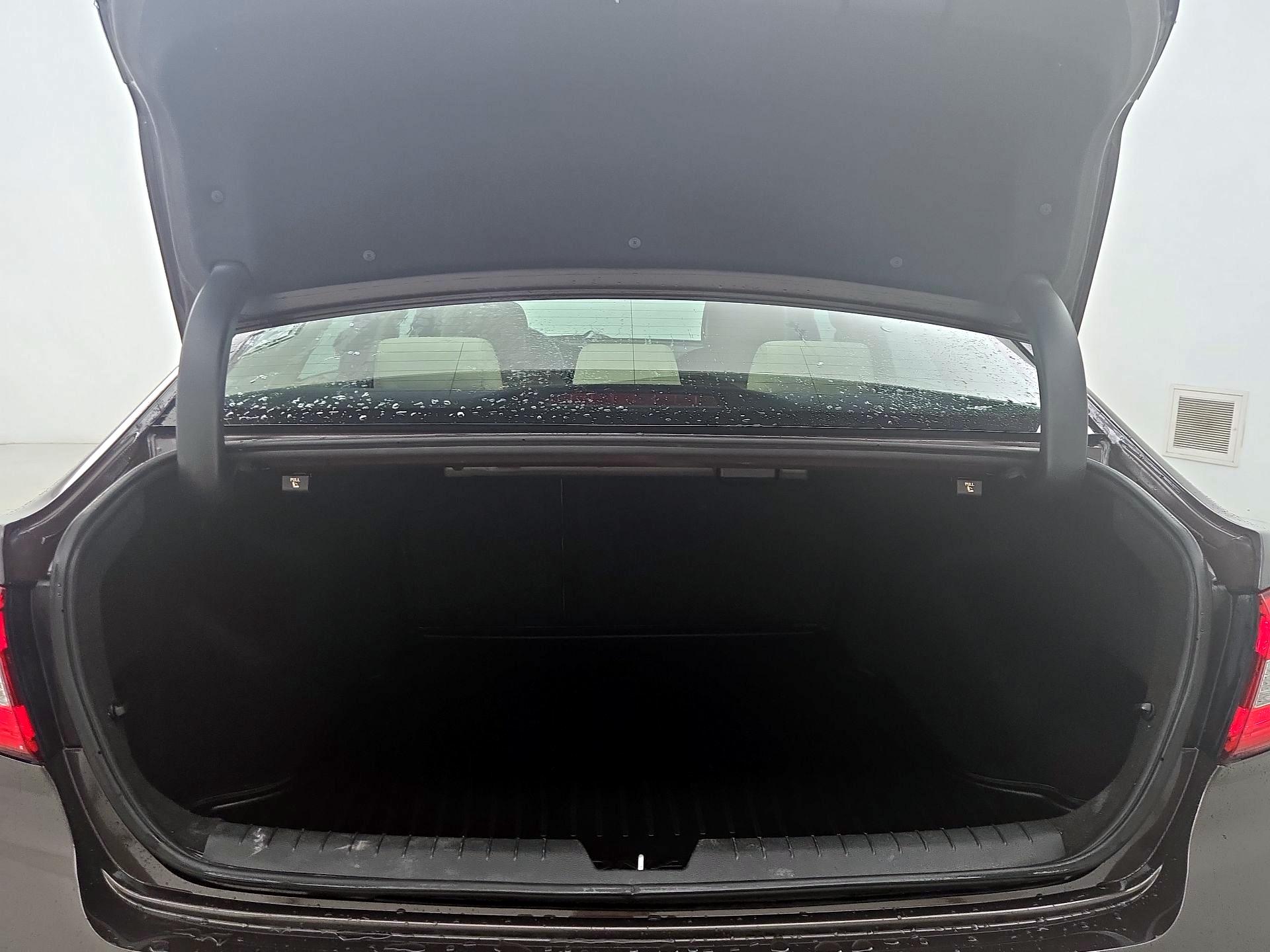 Thumbnail: 2015 Hyundai Sonata - 20