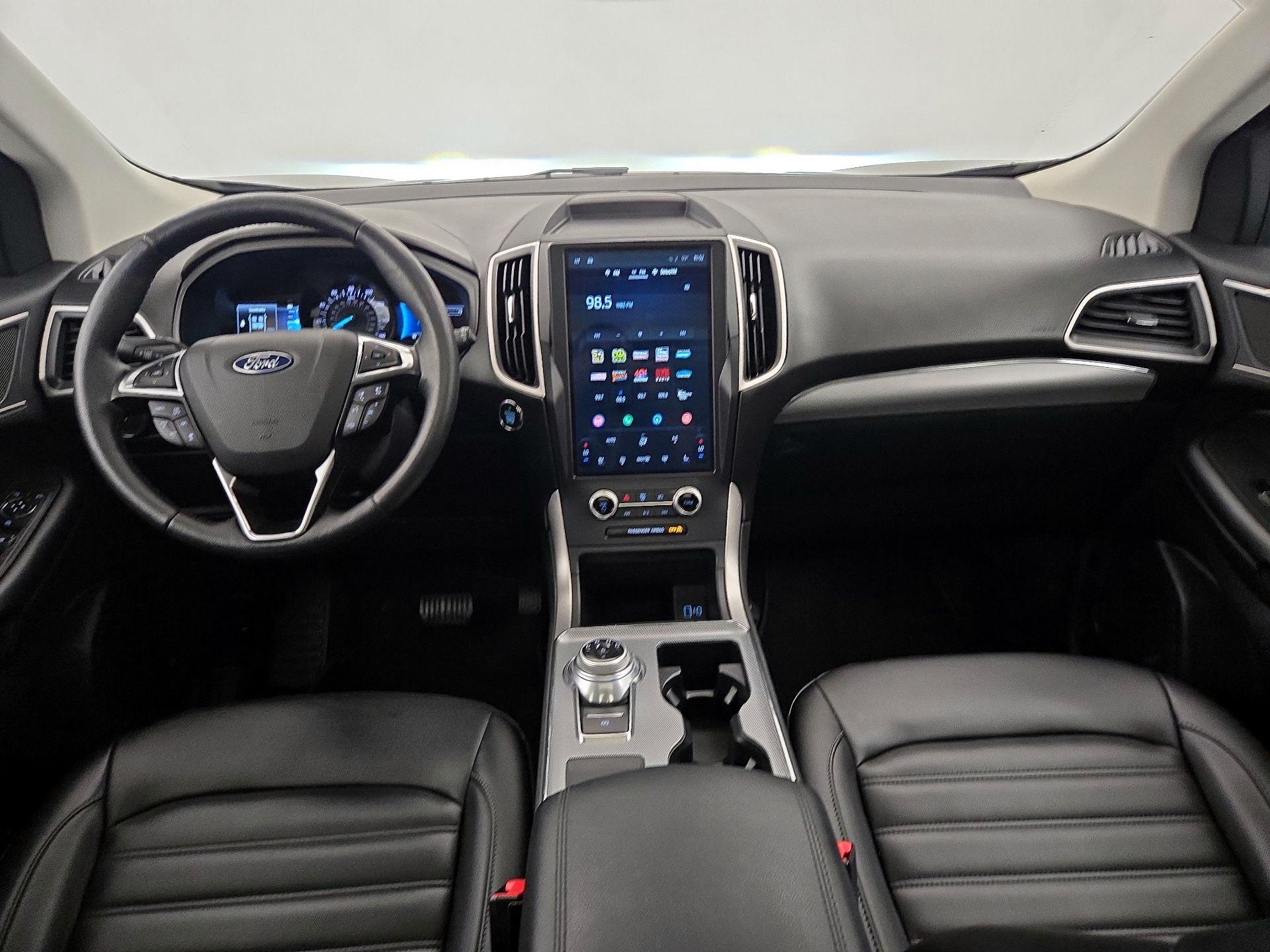 Thumbnail: 2022 Ford Edge - 9