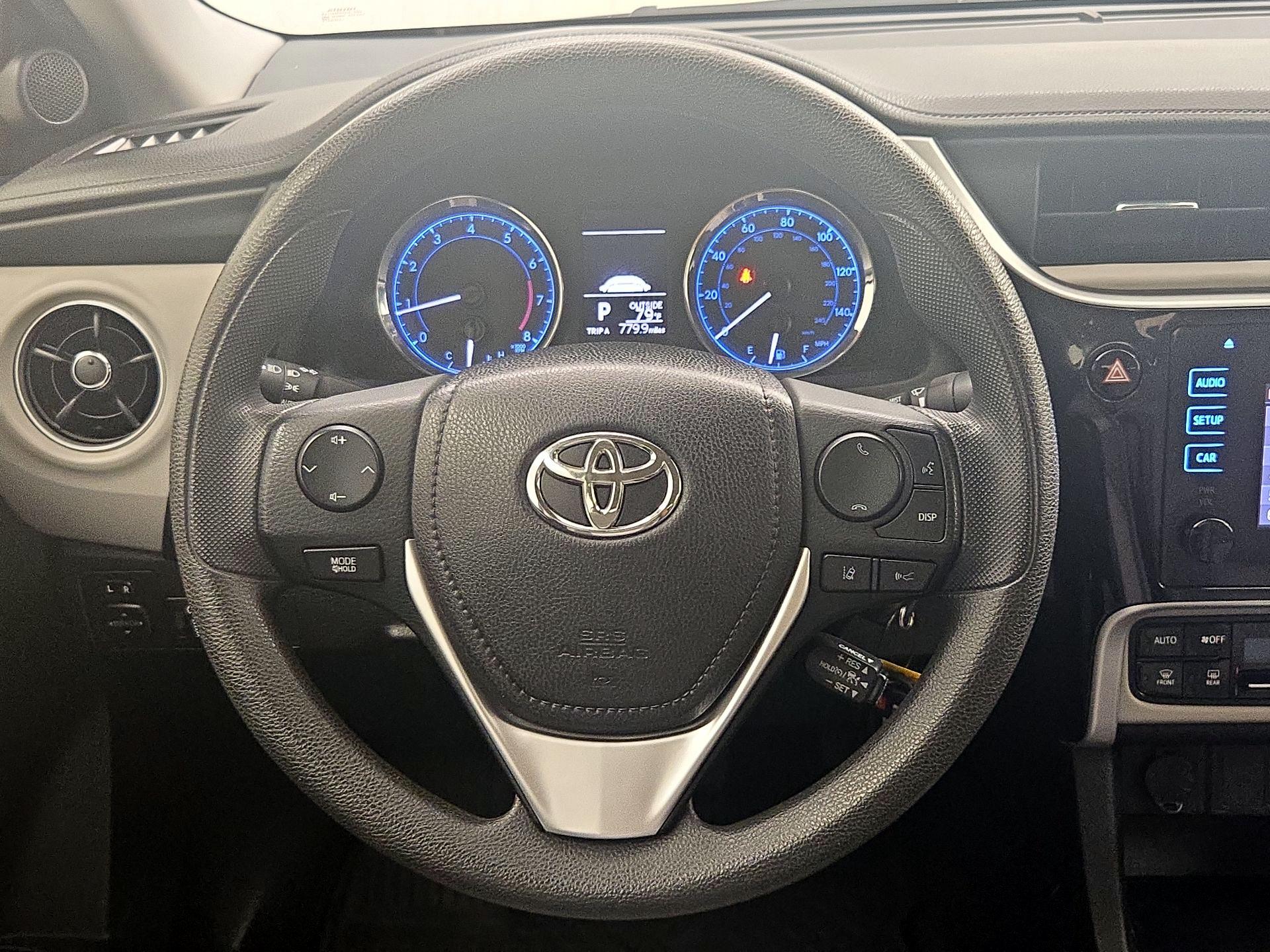 Thumbnail: 2018 Toyota Corolla - 10