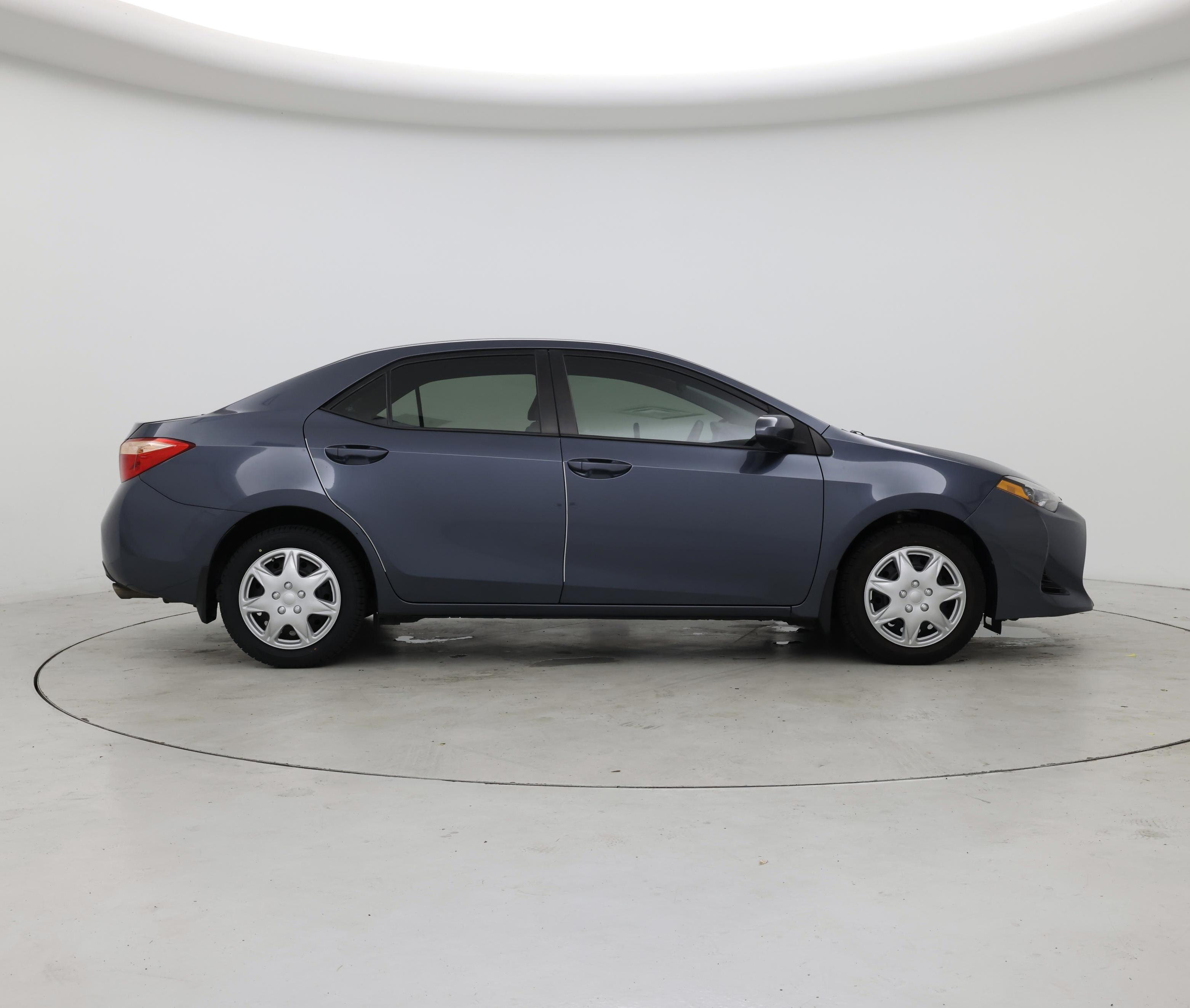 Thumbnail: 2018 Toyota Corolla - 7