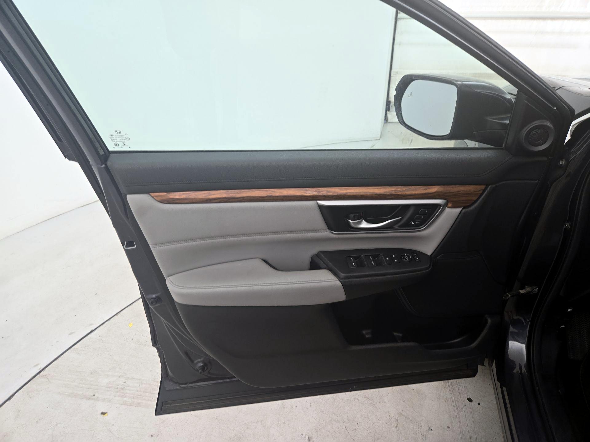Thumbnail: 2019 Honda CR-V - 12