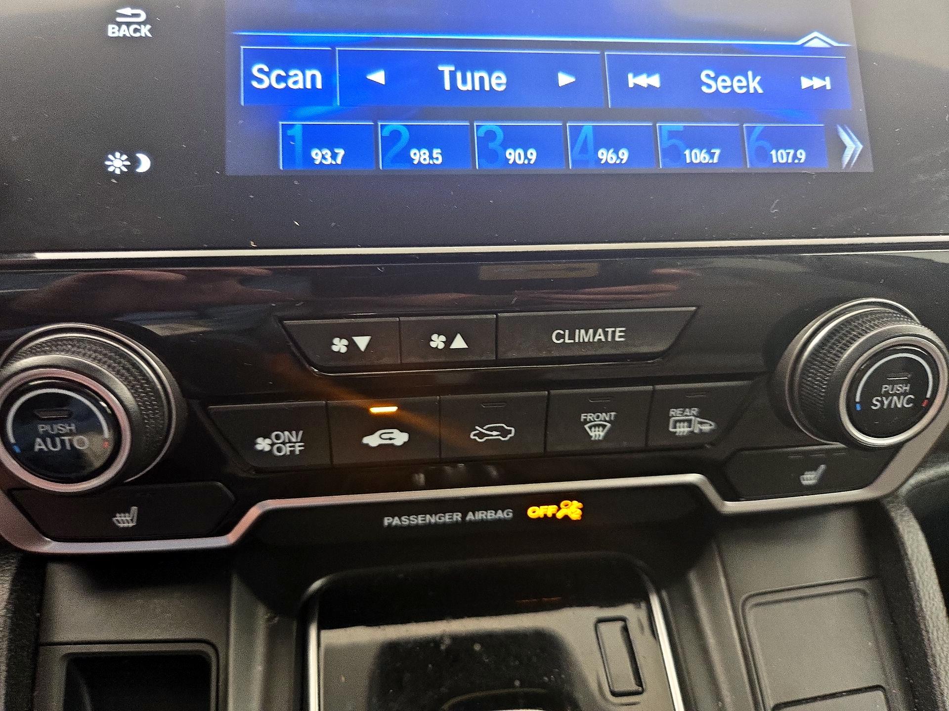 Thumbnail: 2019 Honda CR-V - 16