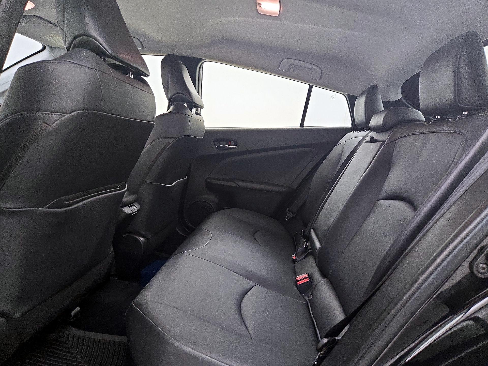 Thumbnail: 2019 Toyota Prius - 19