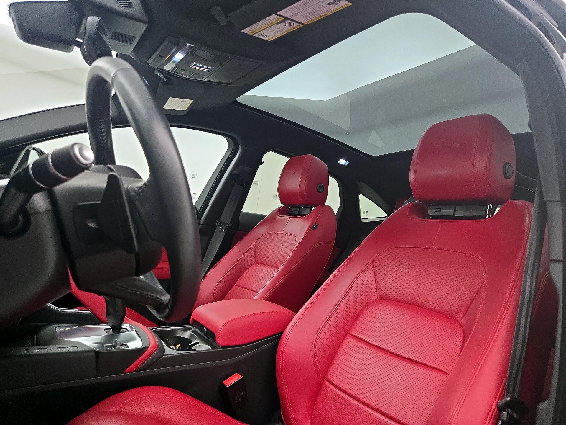 Thumbnail: 2020 Jaguar E-Pace - 19