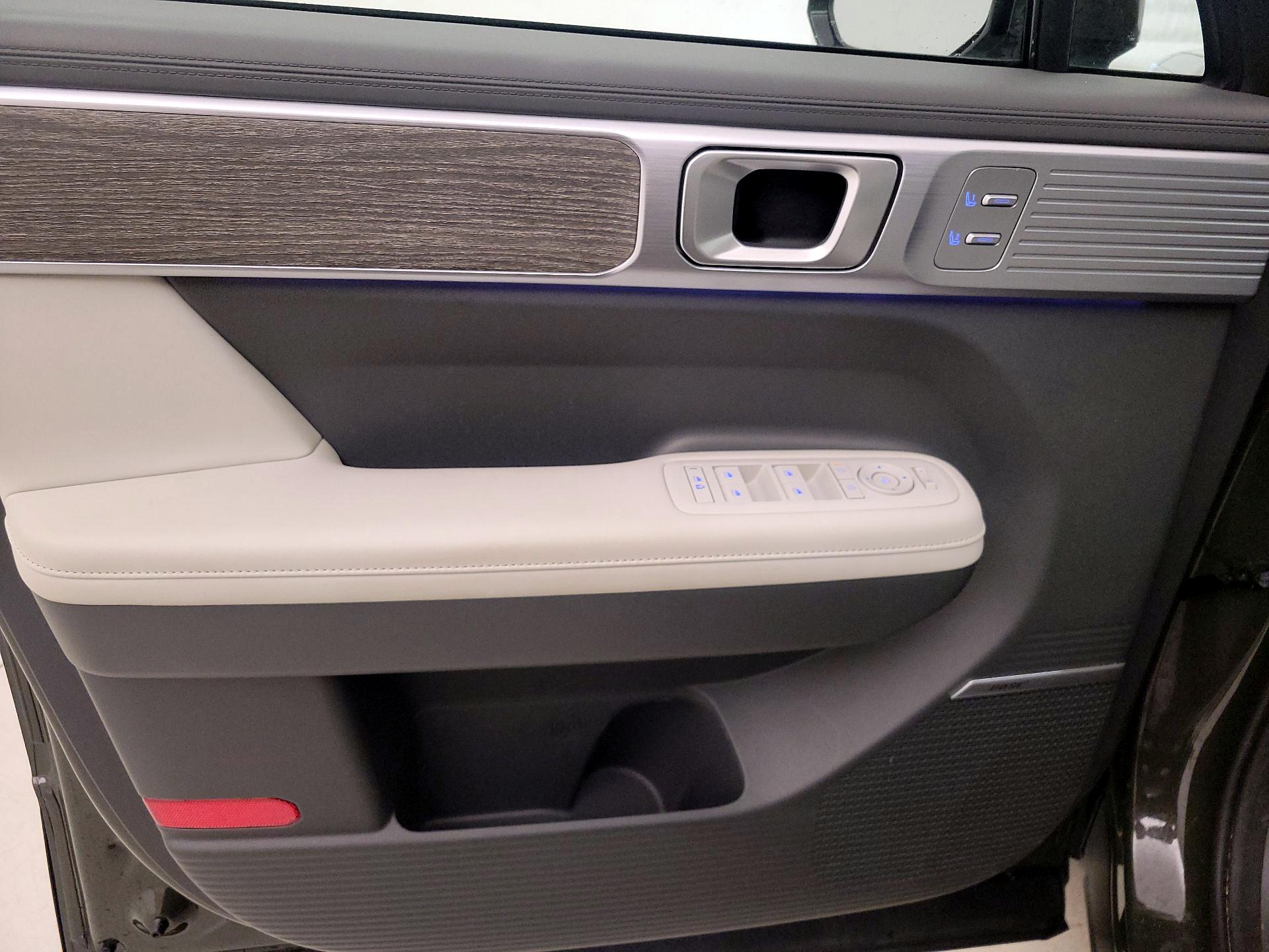 Thumbnail: 2024 Hyundai Santa Fe - 10