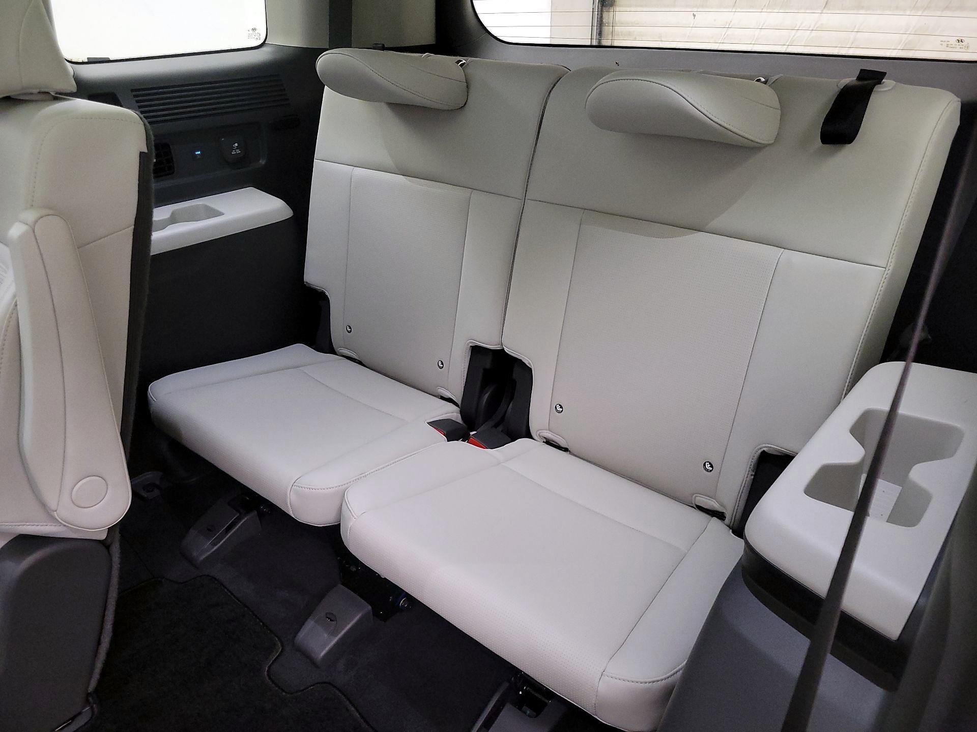 Thumbnail: 2024 Hyundai Santa Fe - 20