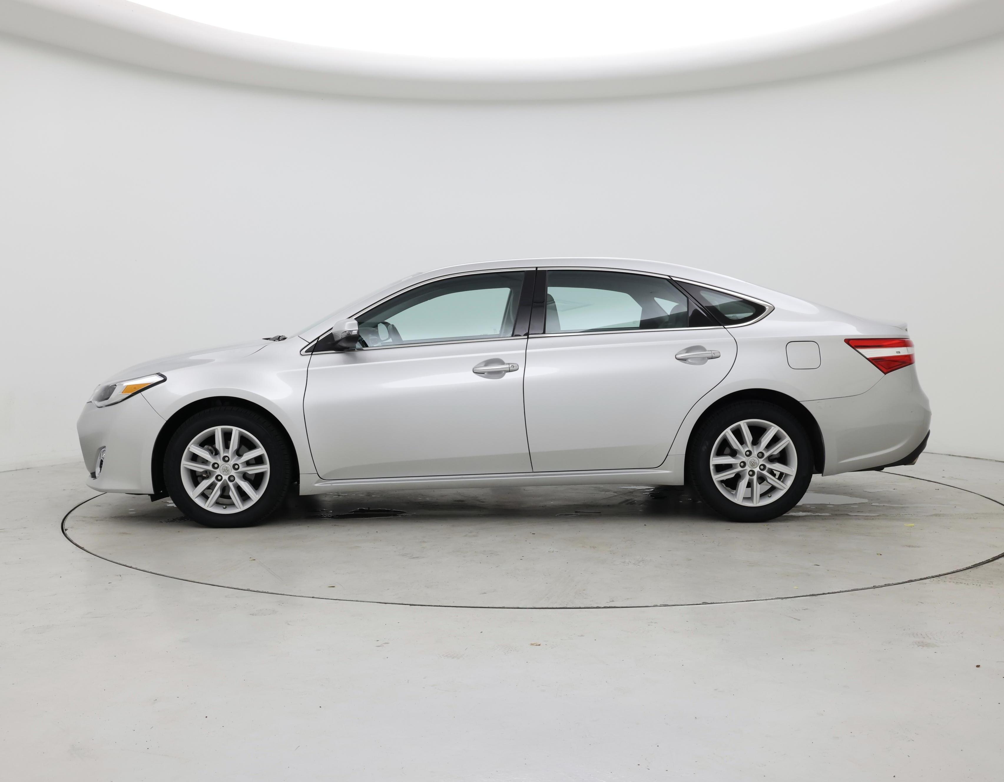 Thumbnail: 2014 Toyota Avalon - 3