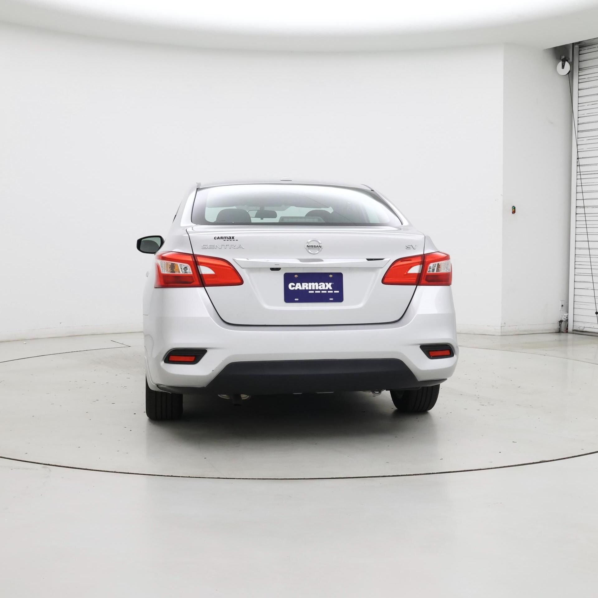 Thumbnail: 2019 Nissan Sentra - 6