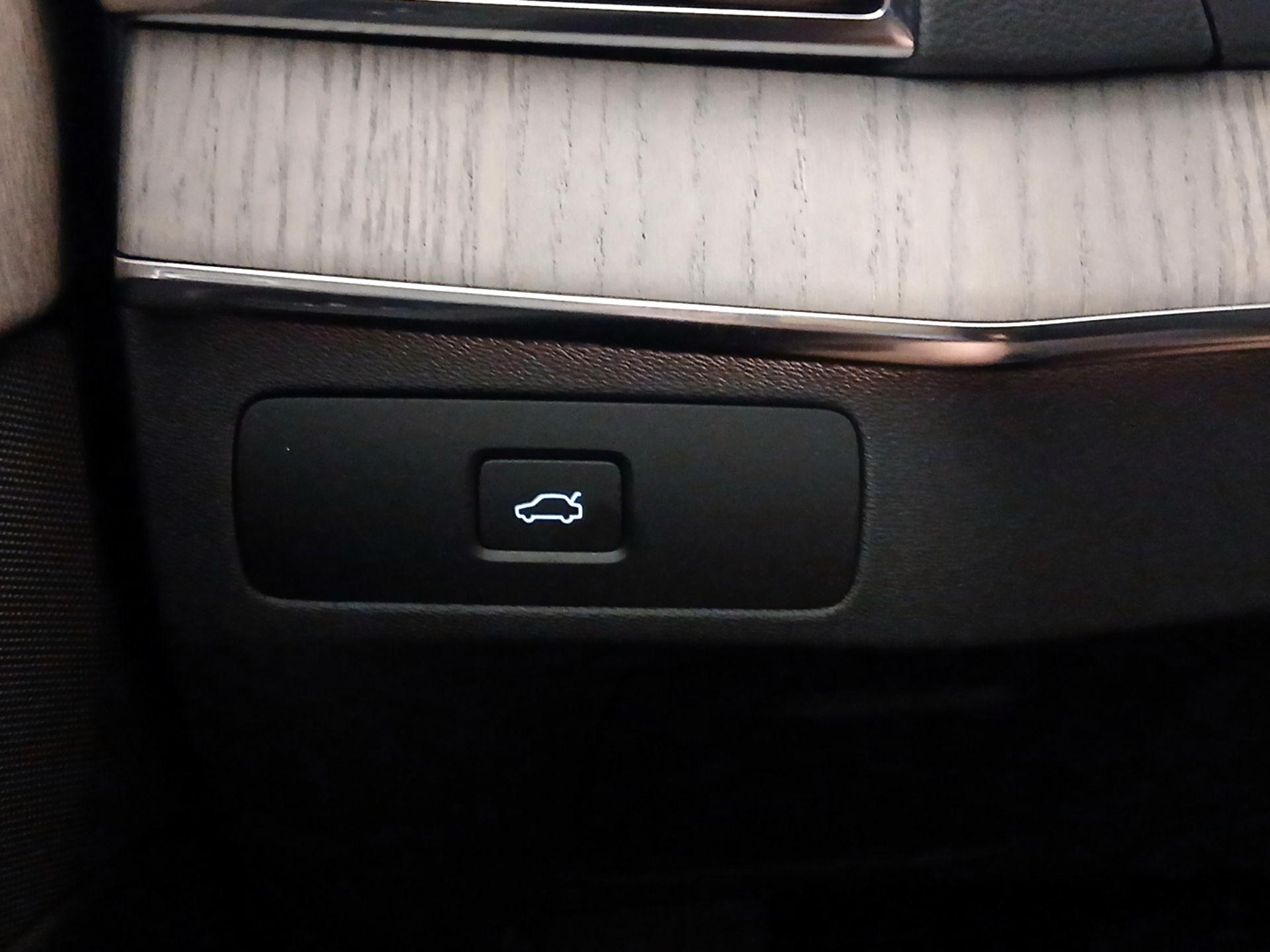 Thumbnail: 2023 Volvo XC90 - 13