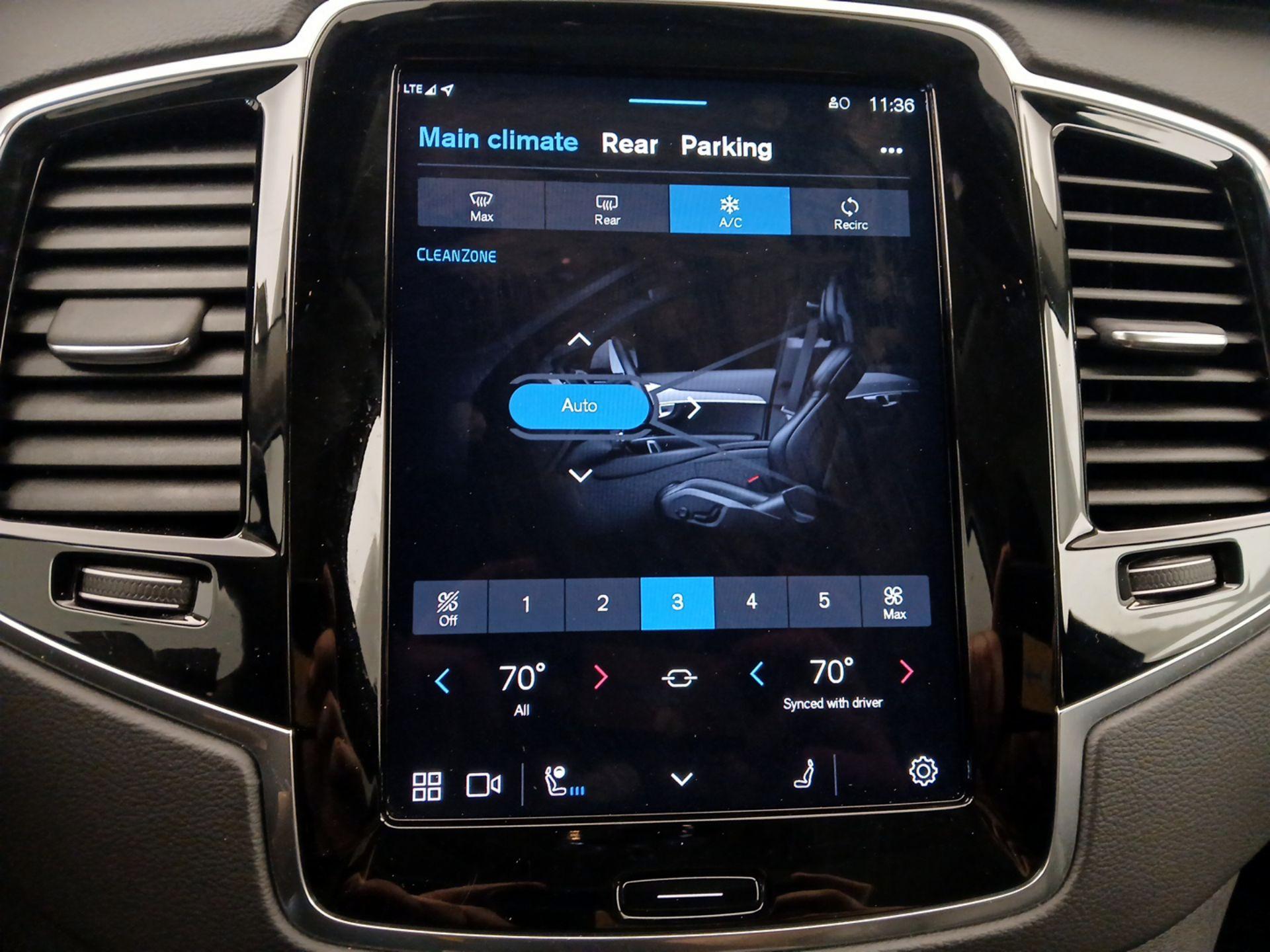 Thumbnail: 2023 Volvo XC90 - 16