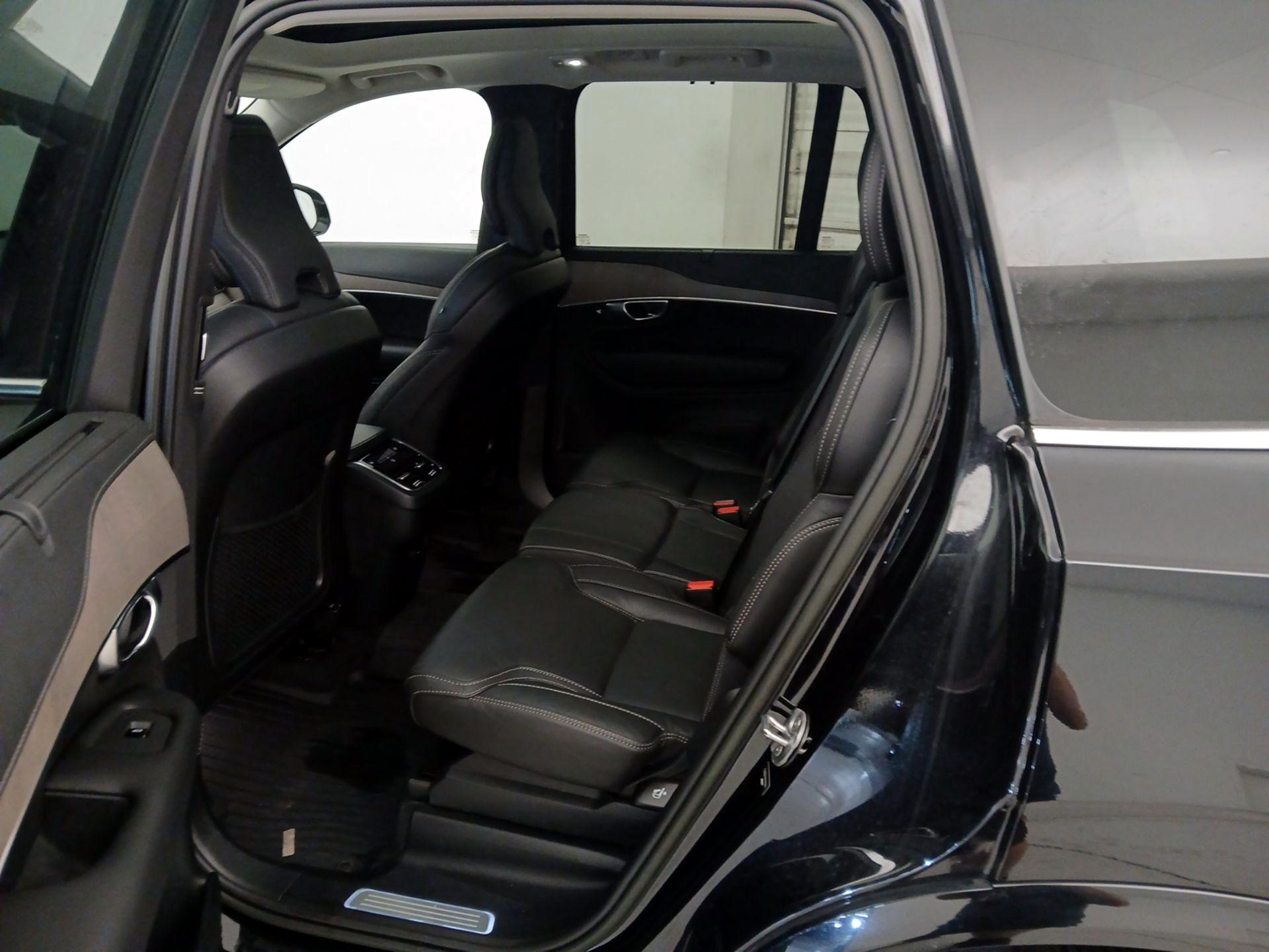 Thumbnail: 2023 Volvo XC90 - 20