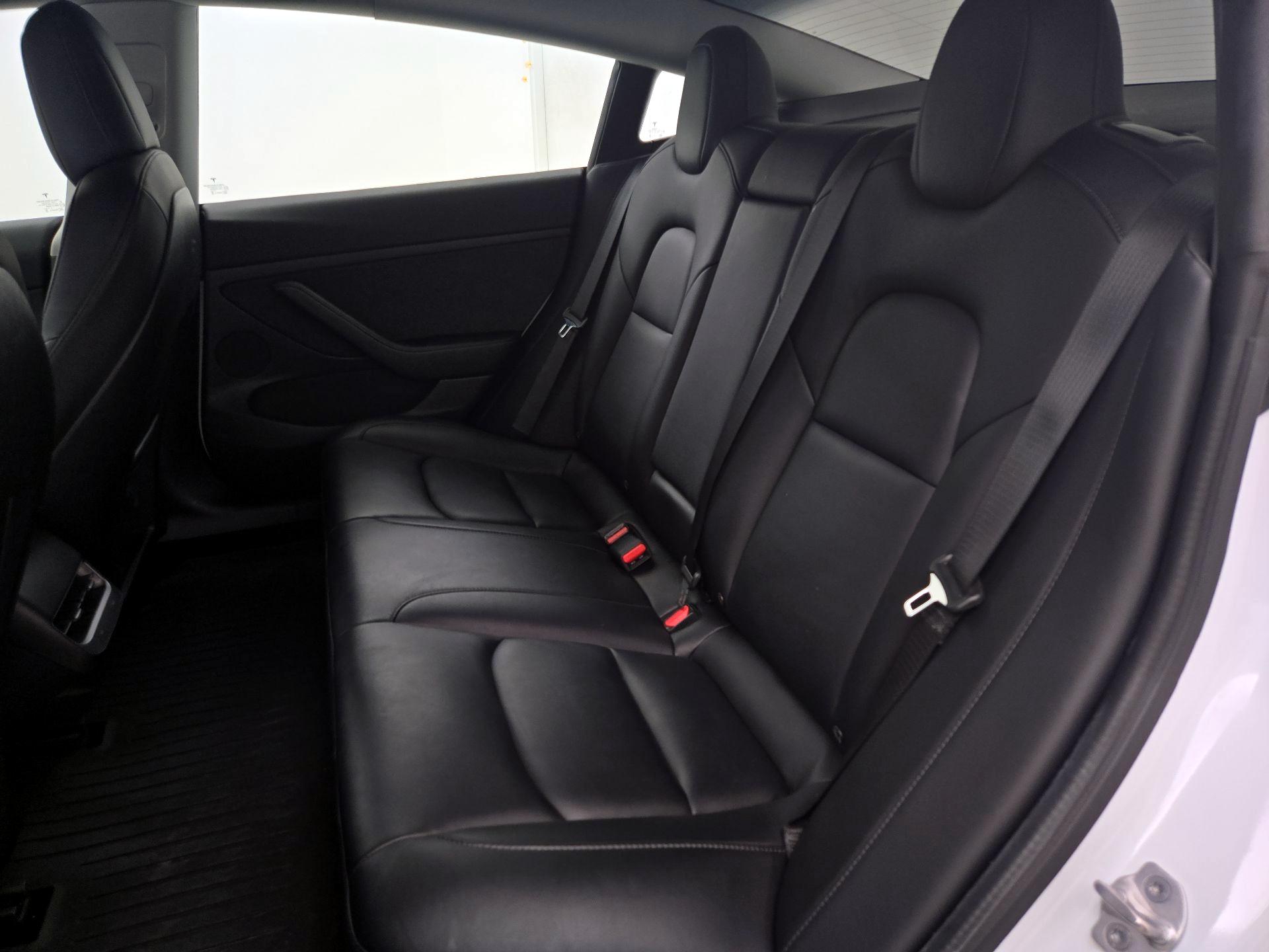 Thumbnail: 2021 Tesla Model 3 - 20
