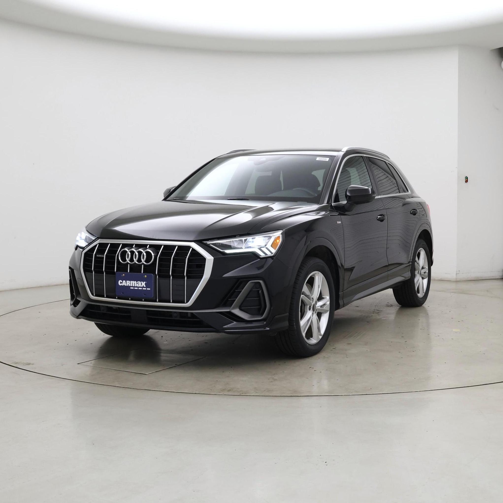 Thumbnail: 2022 Audi Q3 - 4