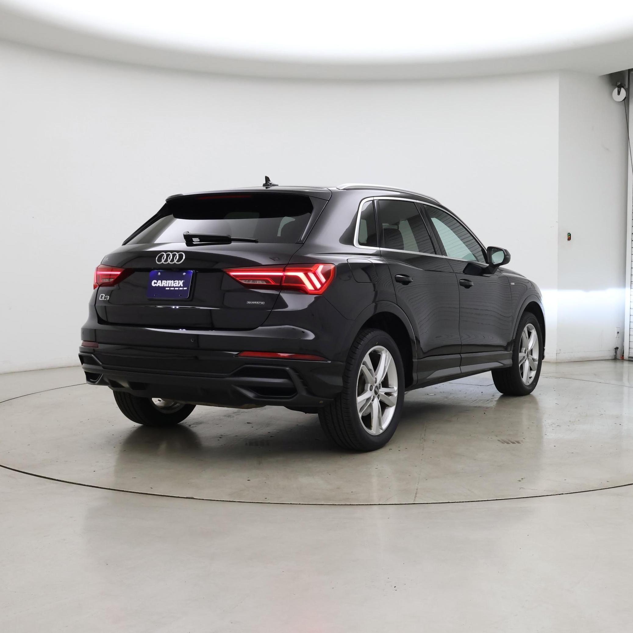 Thumbnail: 2022 Audi Q3 - 8