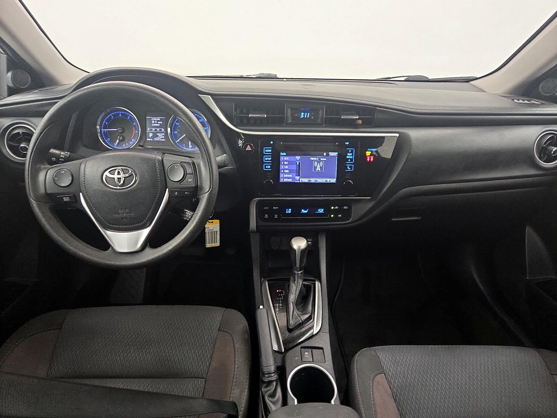 Thumbnail: 2018 Toyota Corolla - 9