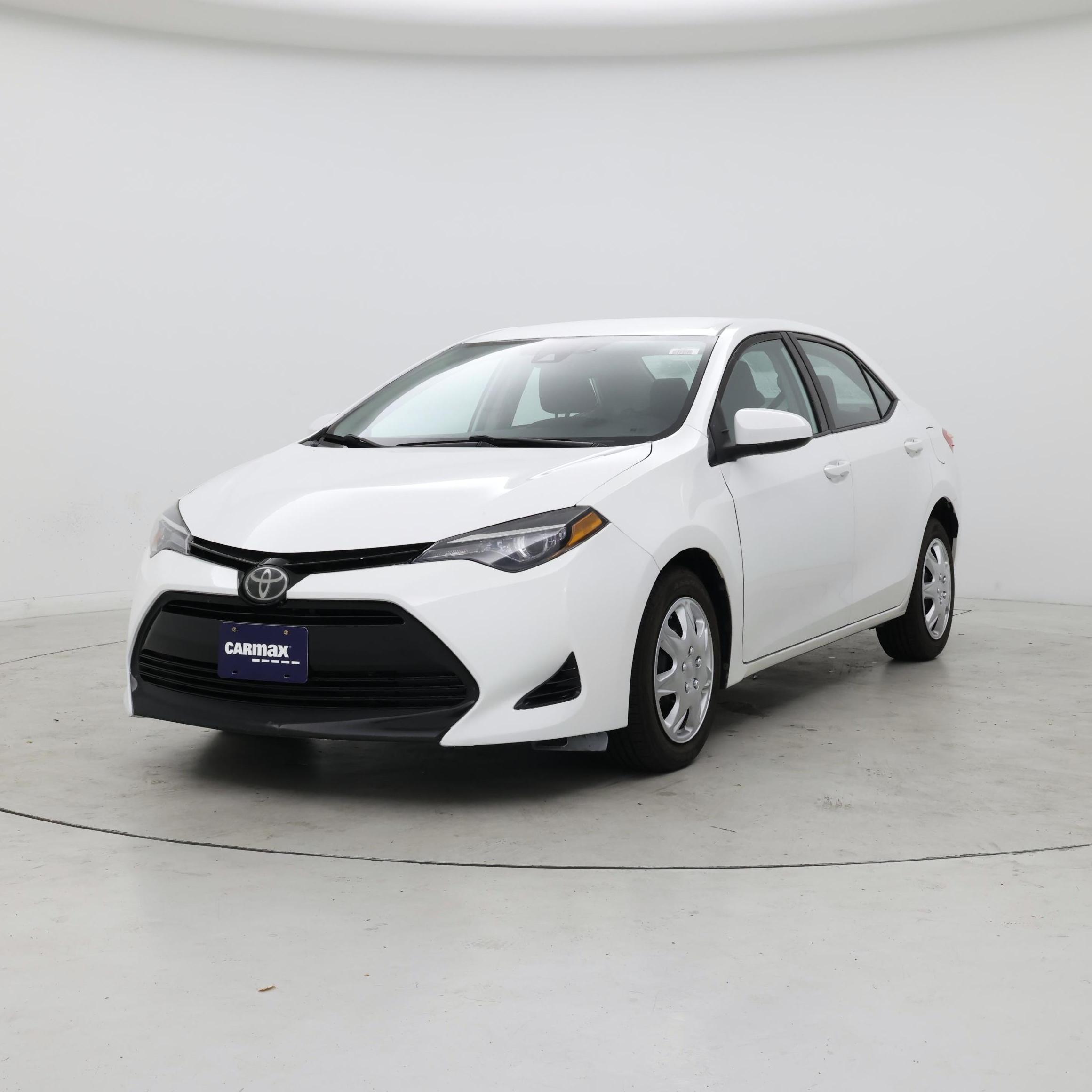 Thumbnail: 2018 Toyota Corolla - 4