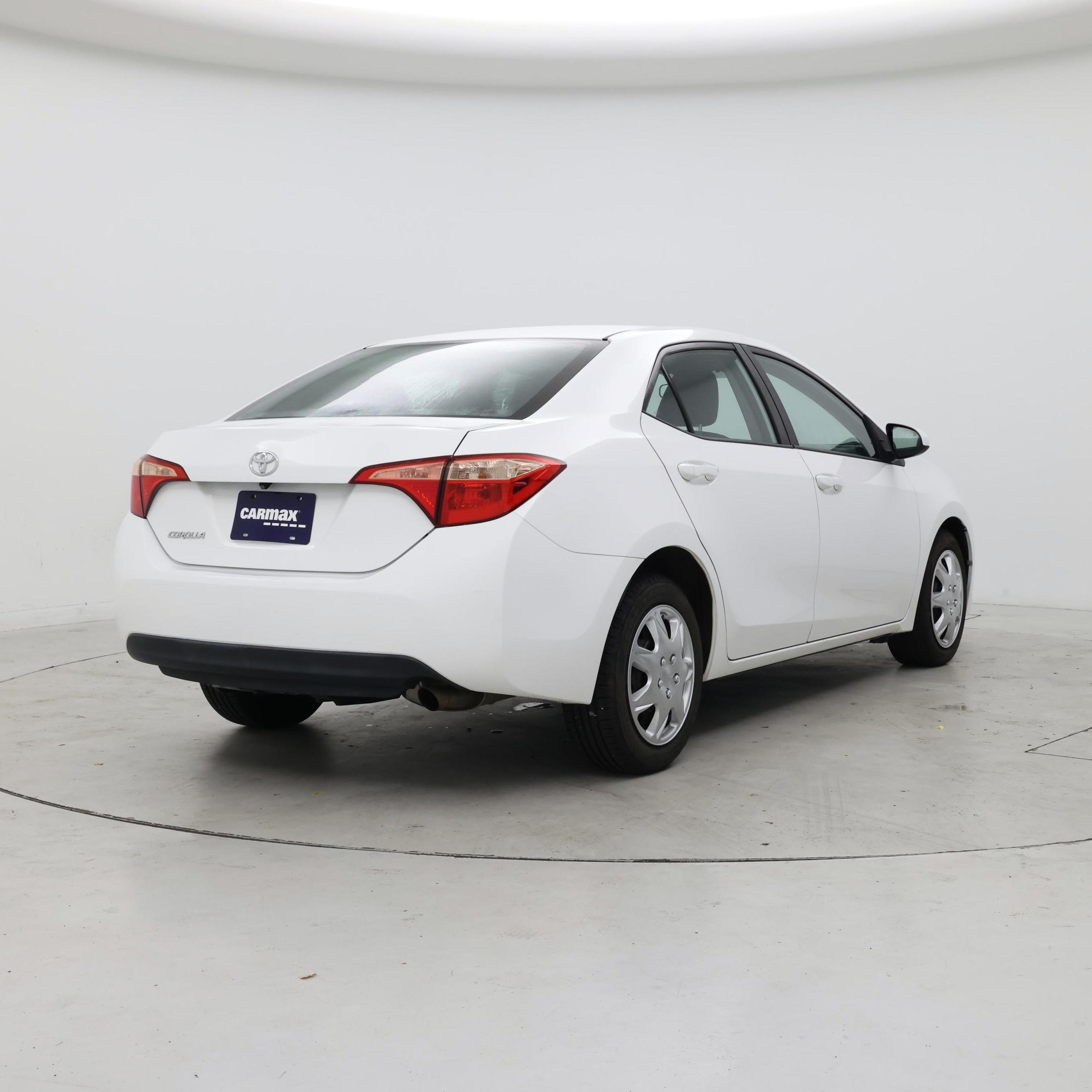 Thumbnail: 2018 Toyota Corolla - 8