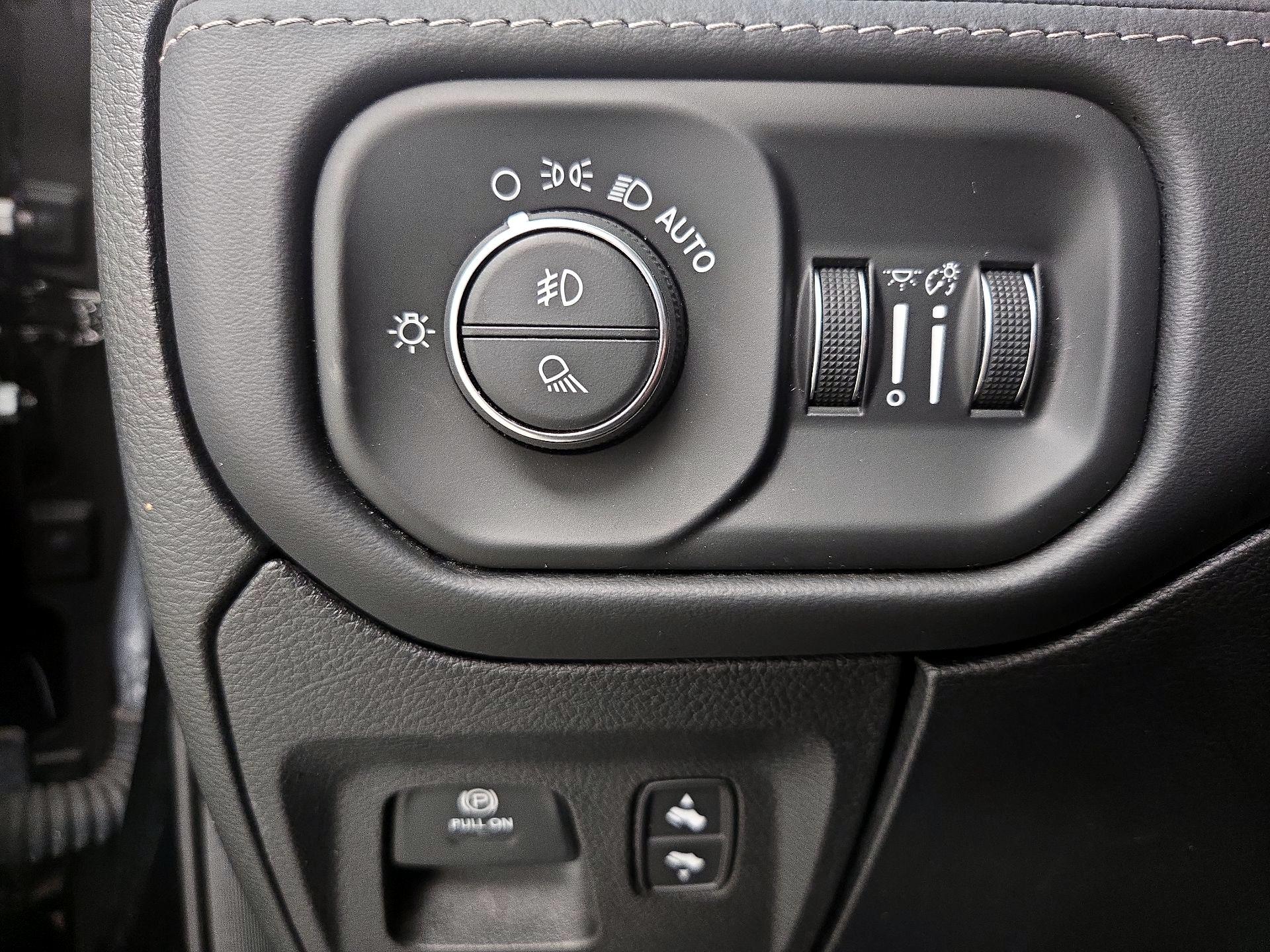 Thumbnail: 2021 RAM 1500 - 13