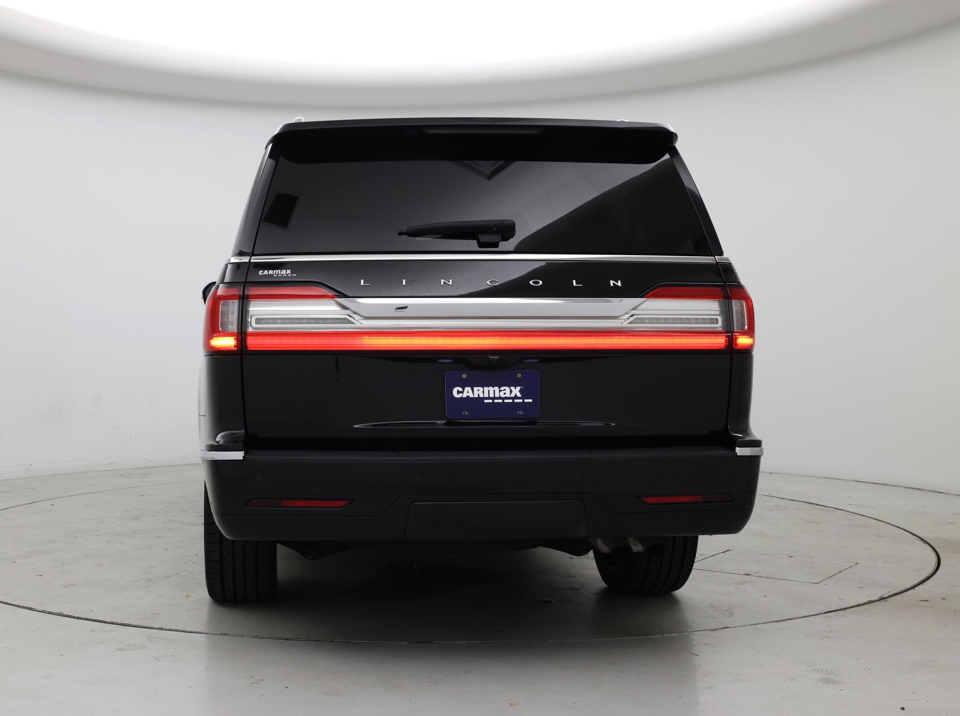 Thumbnail: 2018 Lincoln Navigator L - 6
