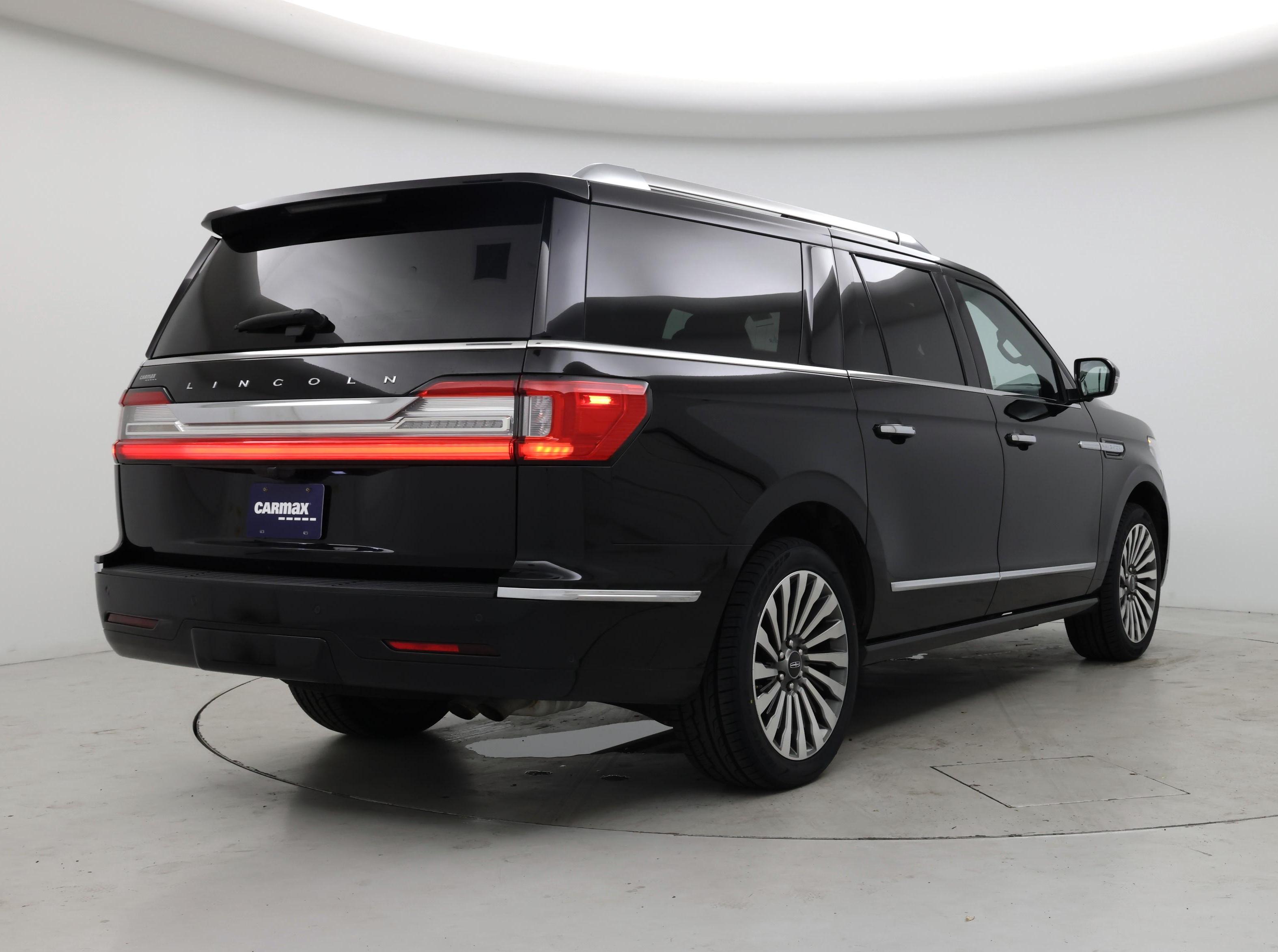 Thumbnail: 2018 Lincoln Navigator L - 8