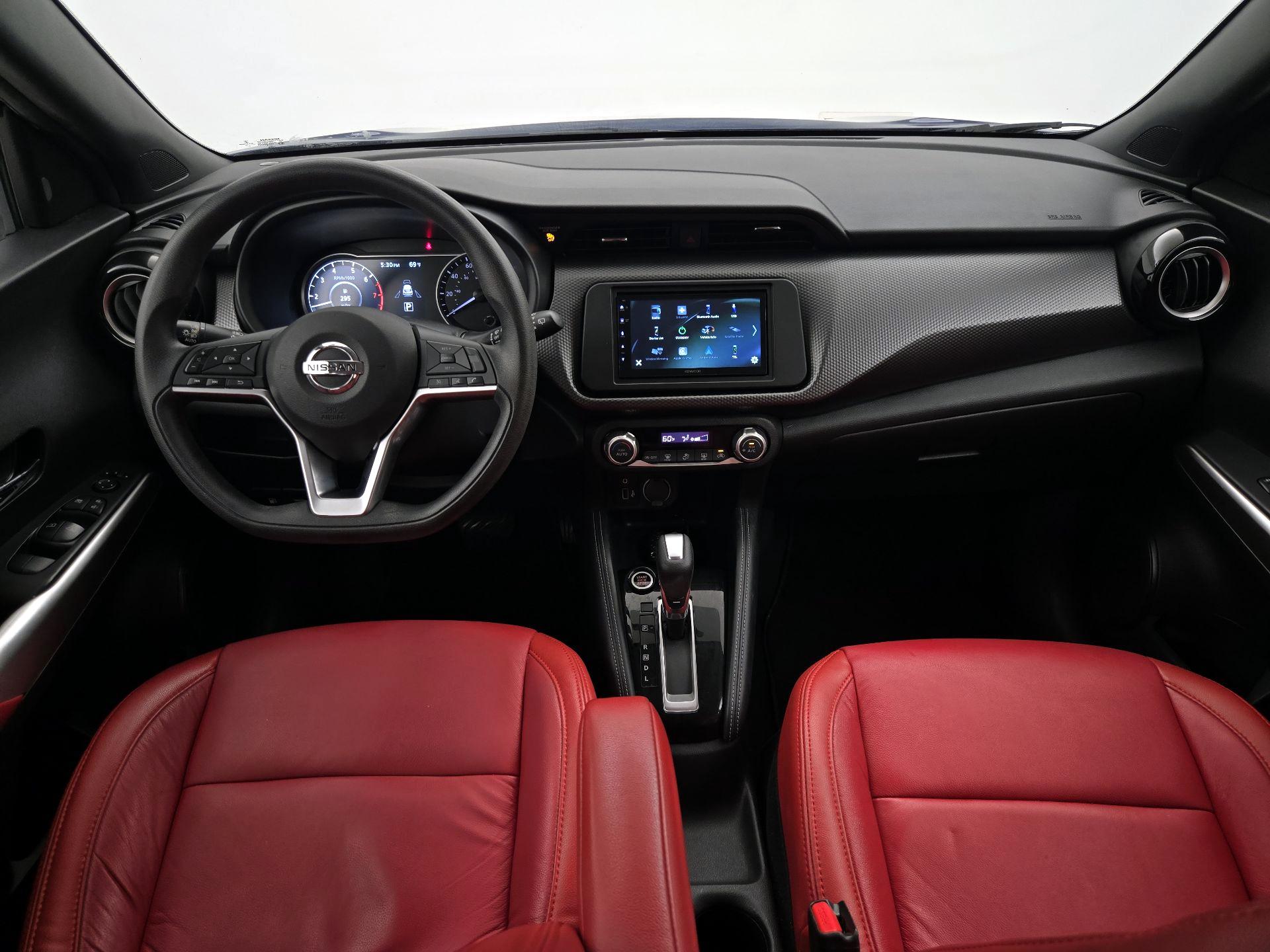 Thumbnail: 2019 Nissan Kicks - 9