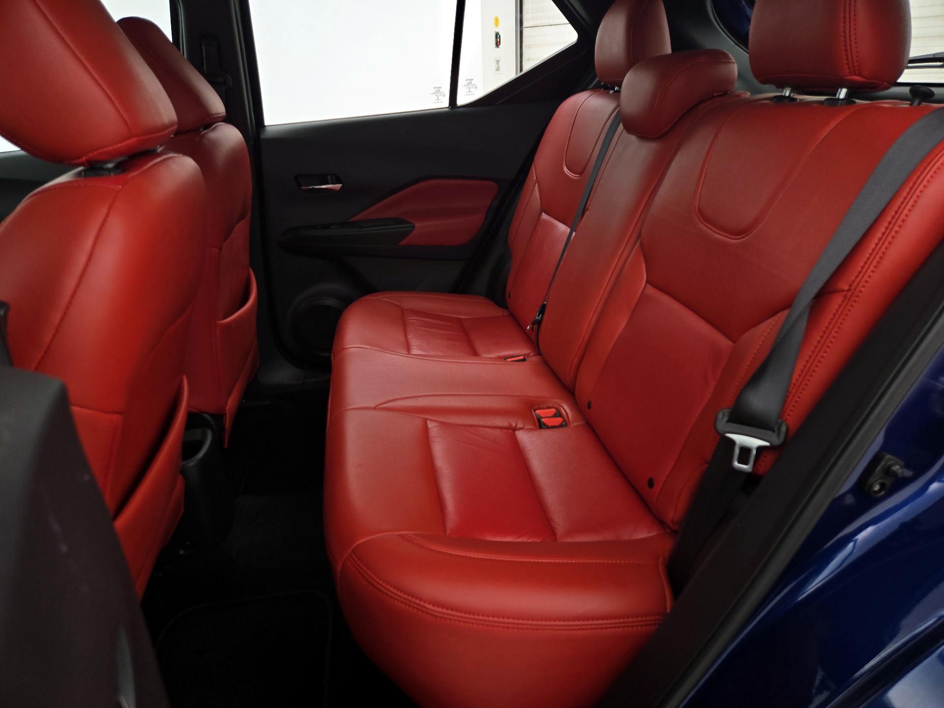 Thumbnail: 2019 Nissan Kicks - 19