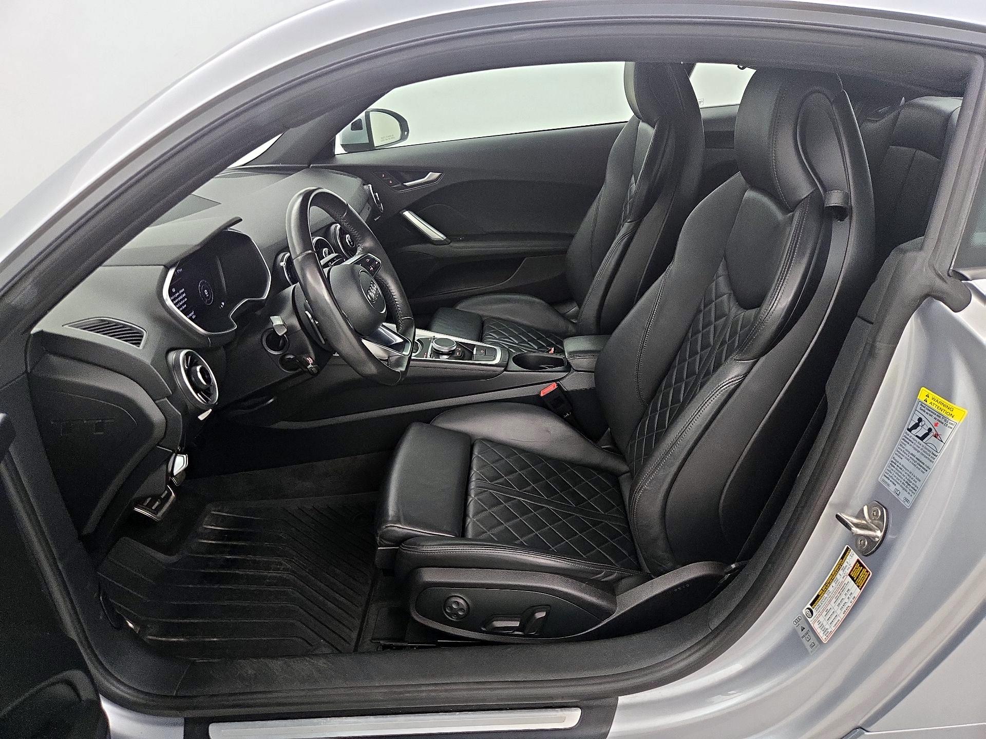 Thumbnail: 2016 Audi TT - 11