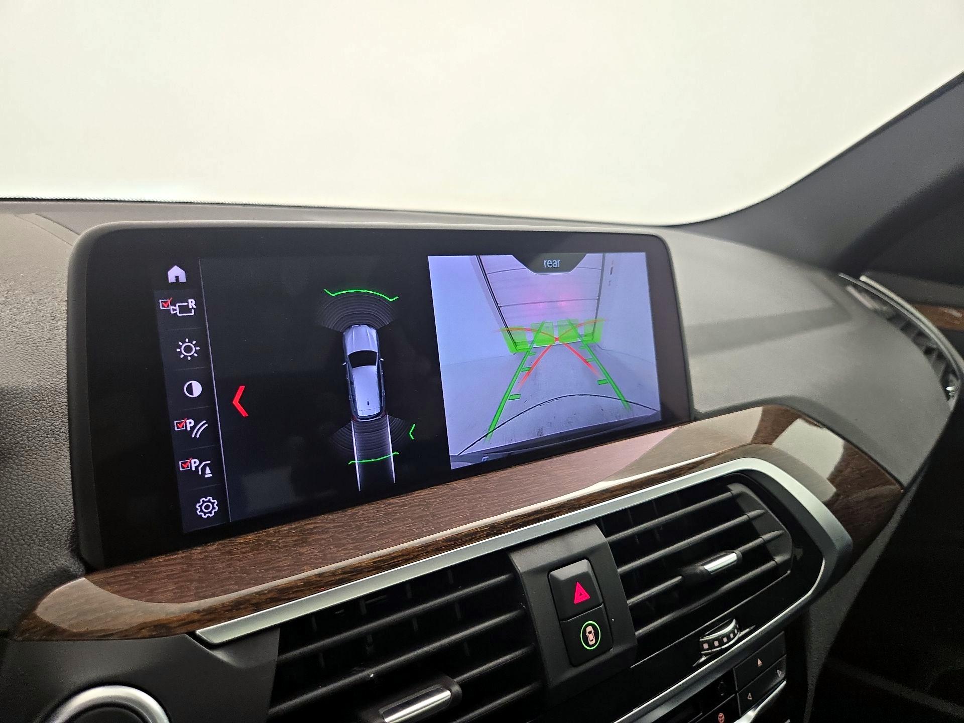 Thumbnail: 2019 BMW X3 - 15