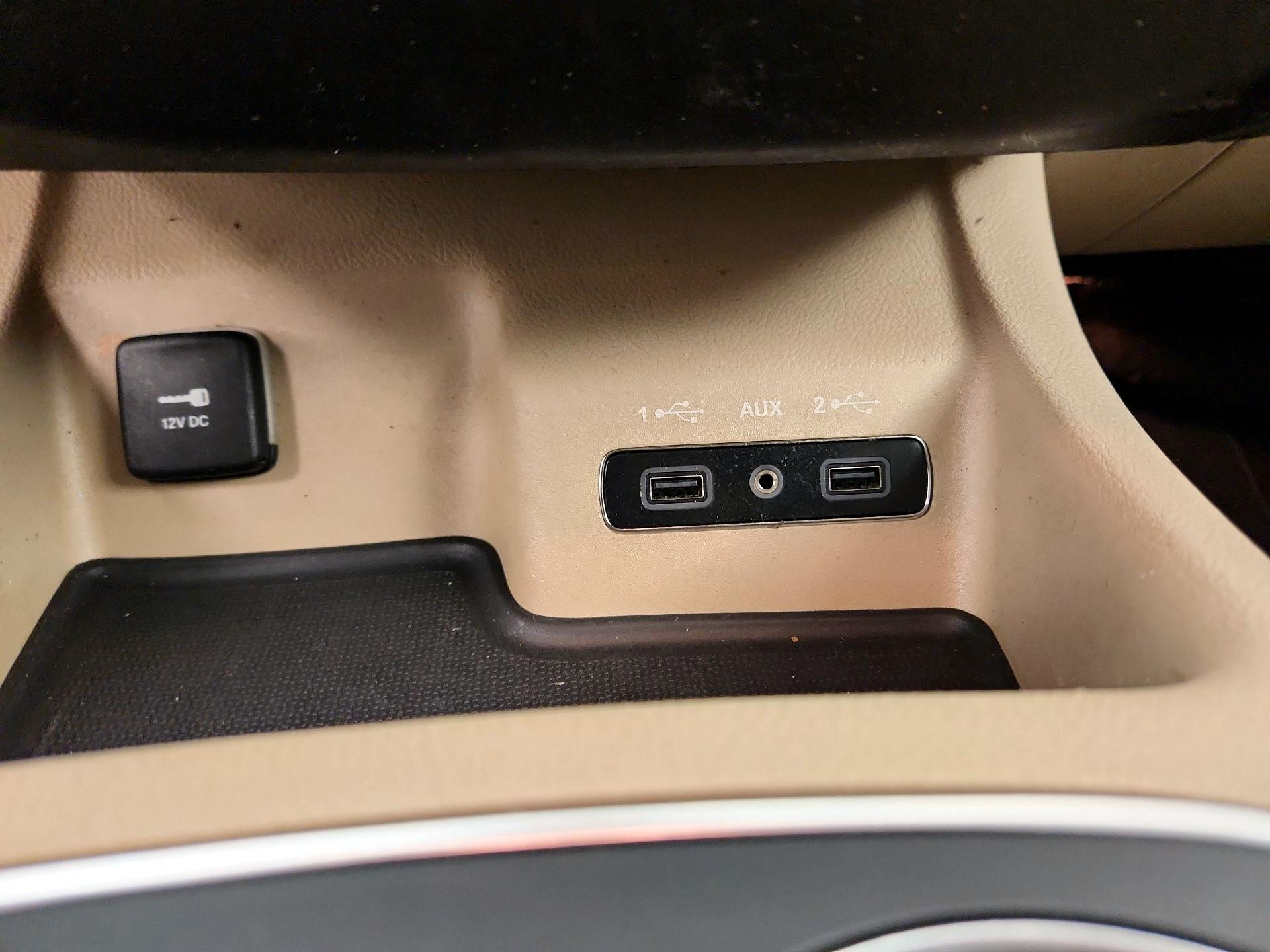 Thumbnail: 2019 Dodge Durango - 15