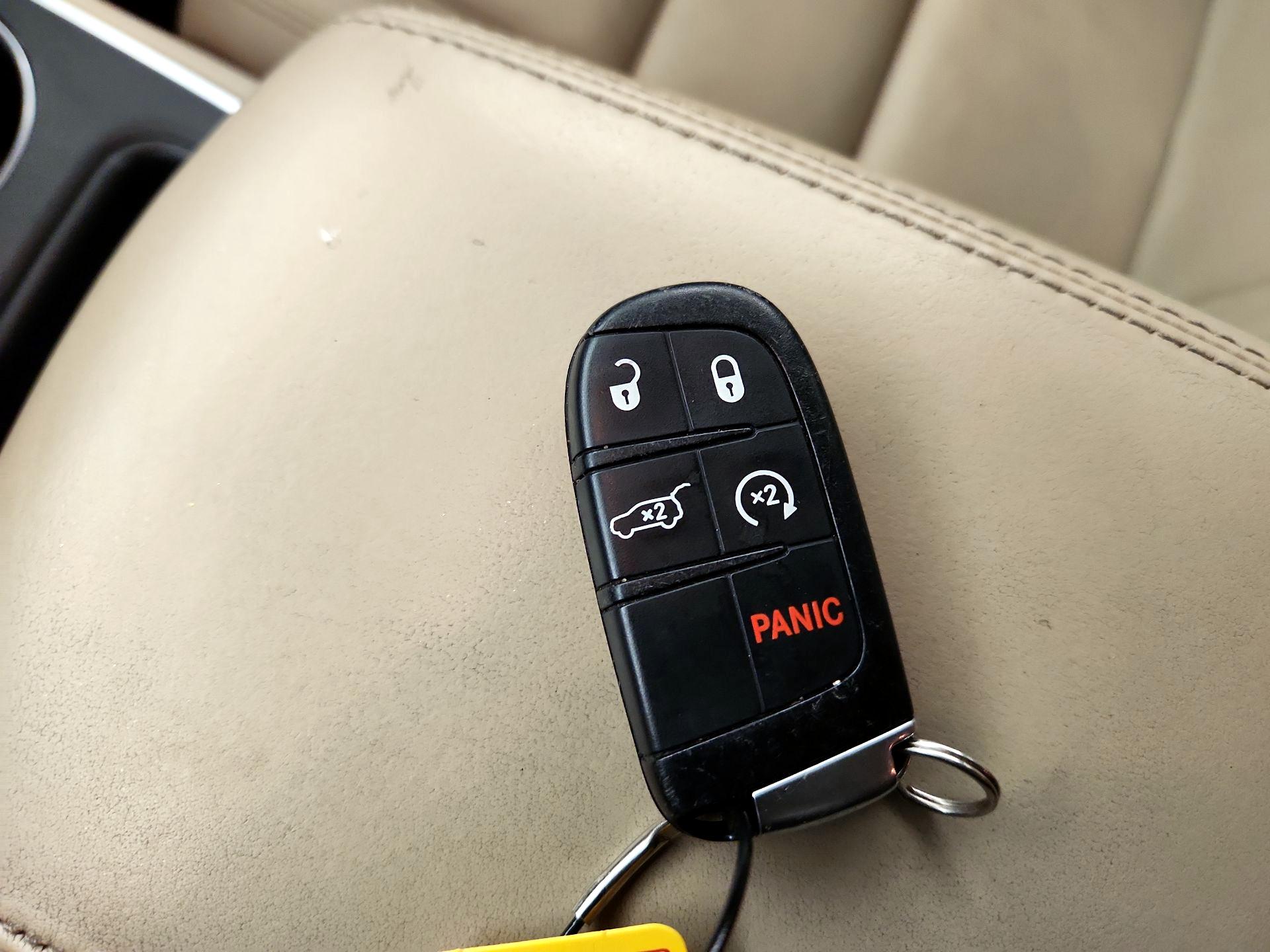 Thumbnail: 2019 Dodge Durango - 20