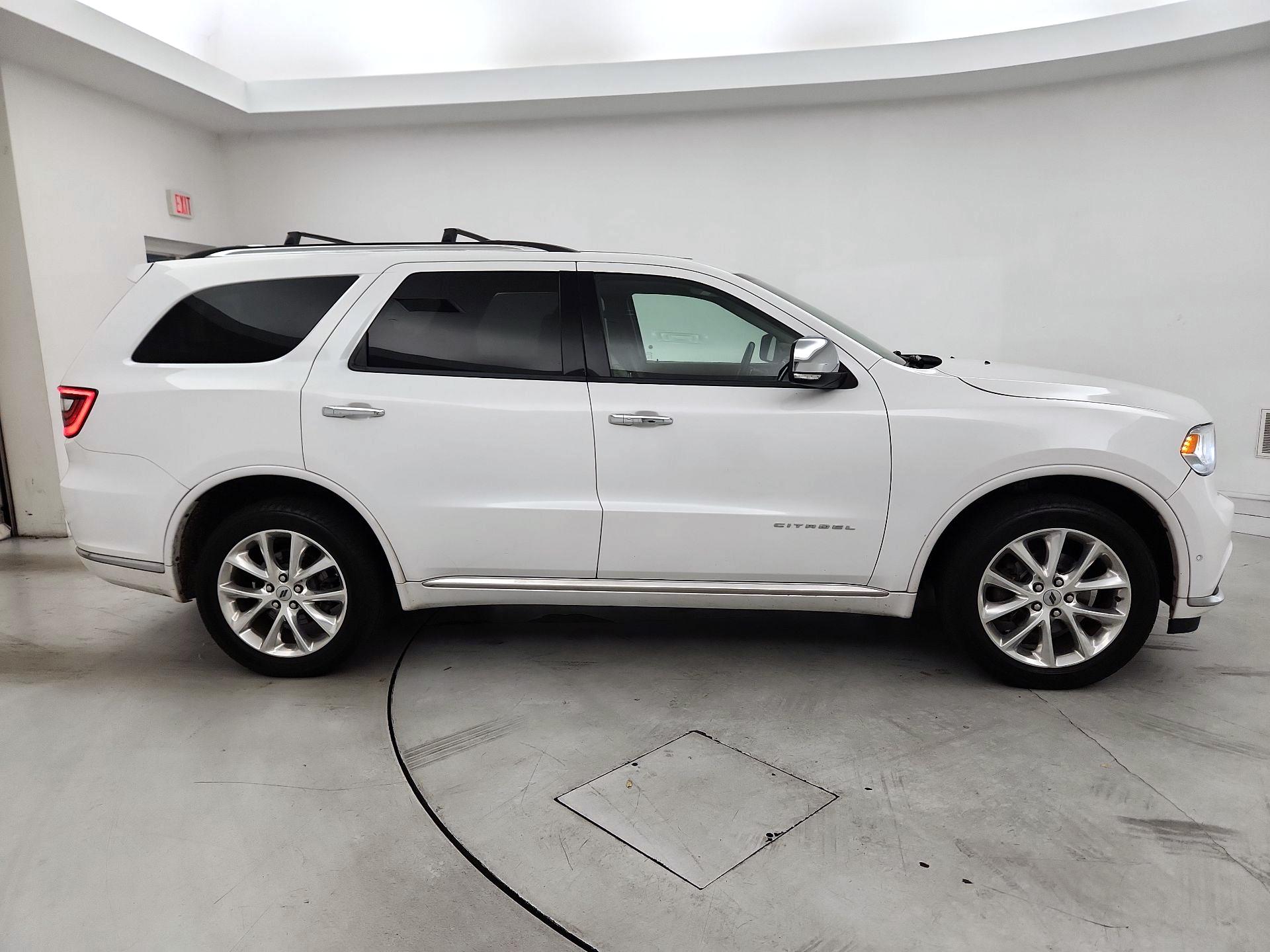 Thumbnail: 2019 Dodge Durango - 4