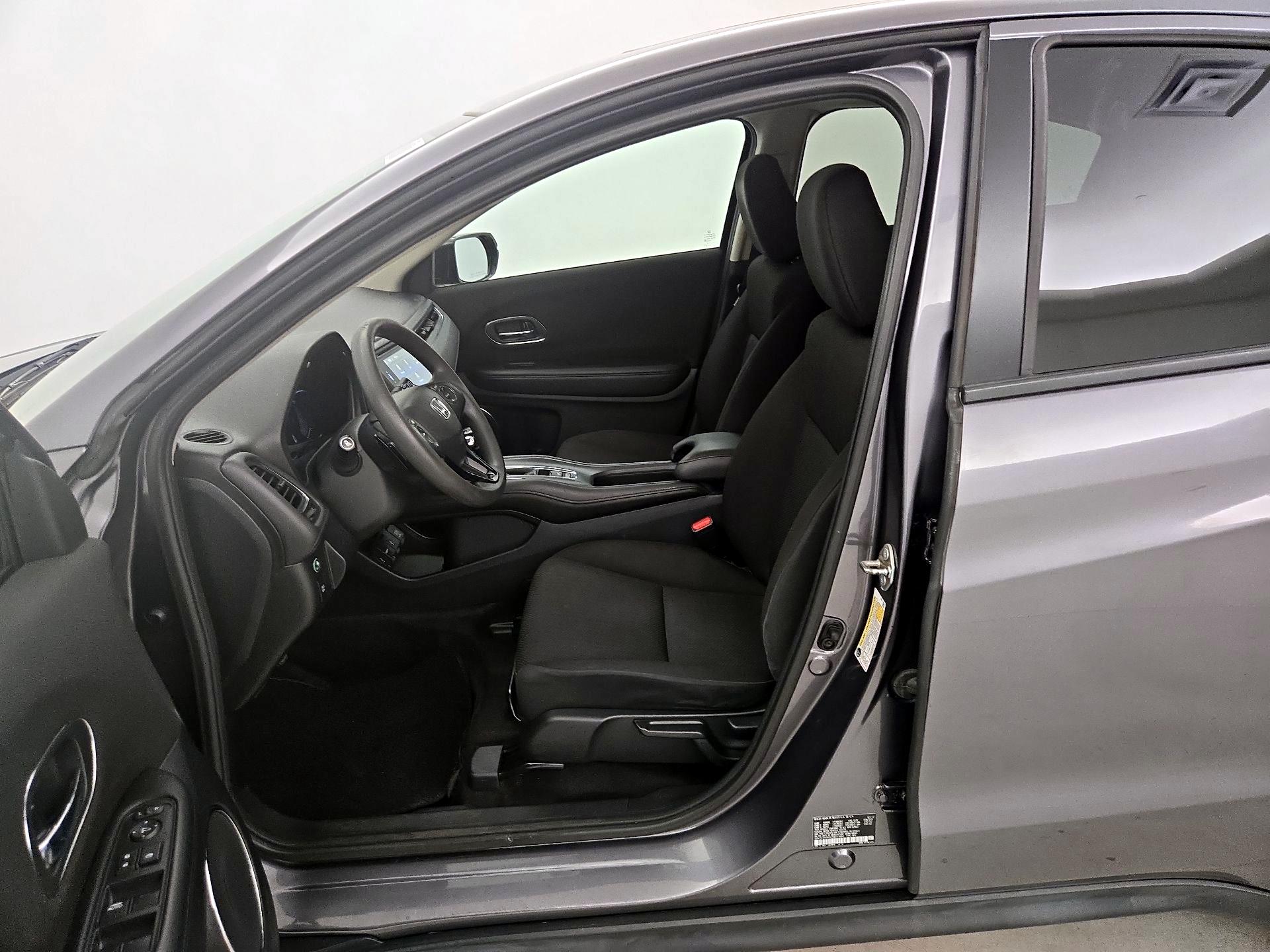 Thumbnail: 2017 Honda HR-V - 11