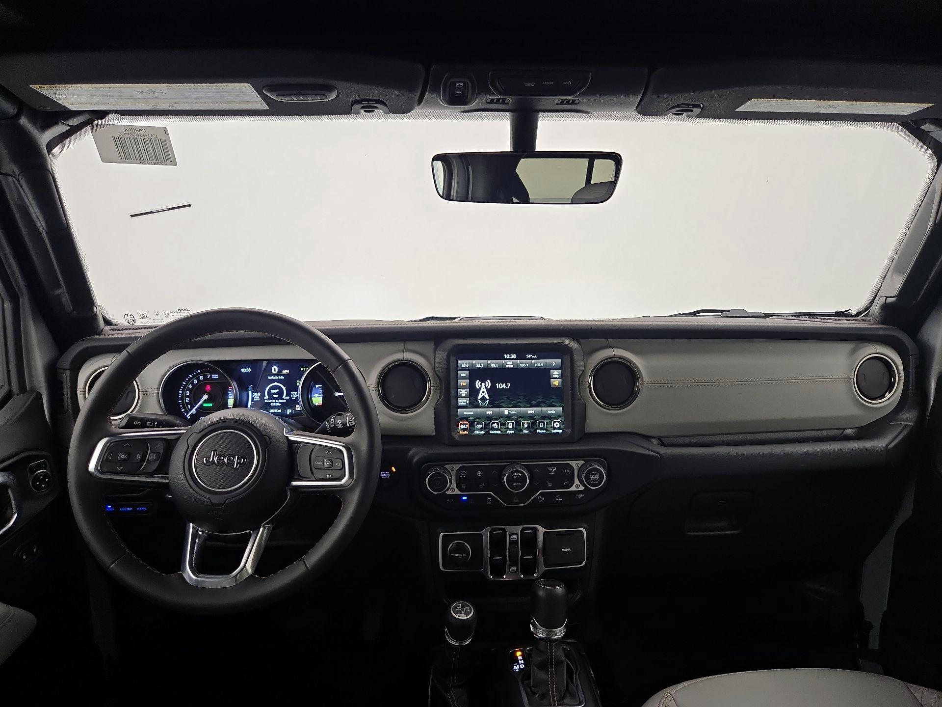 Thumbnail: 2023 Jeep Wrangler - 9