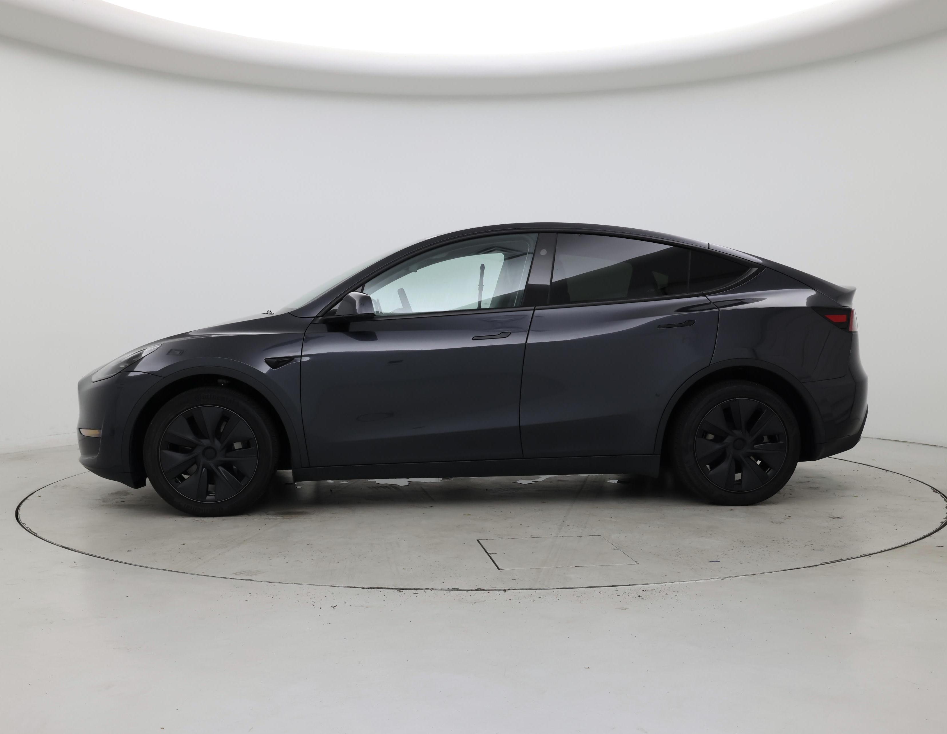 Thumbnail: 2025 Tesla Model Y - 3