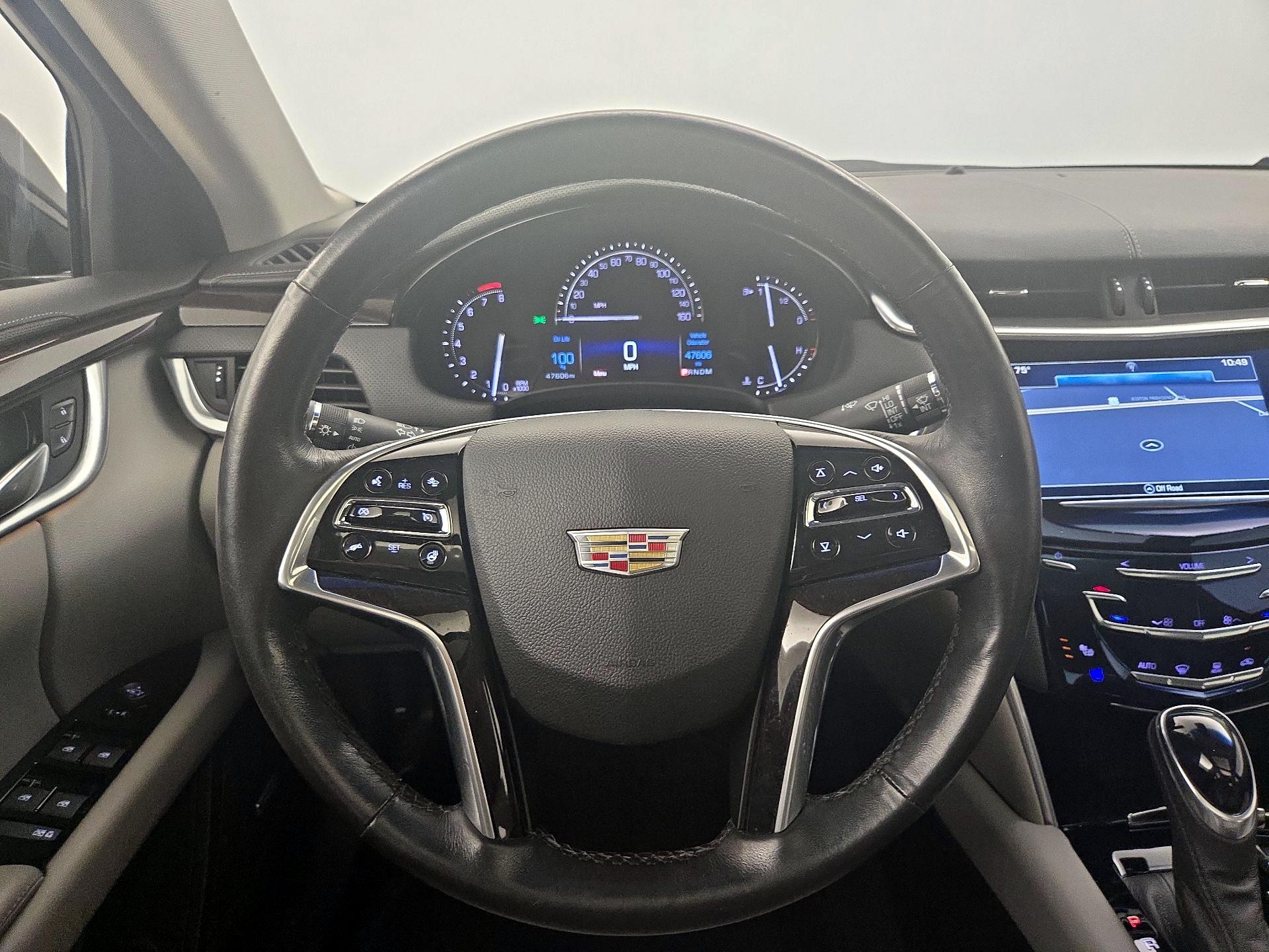 Thumbnail: 2017 Cadillac XTS - 10
