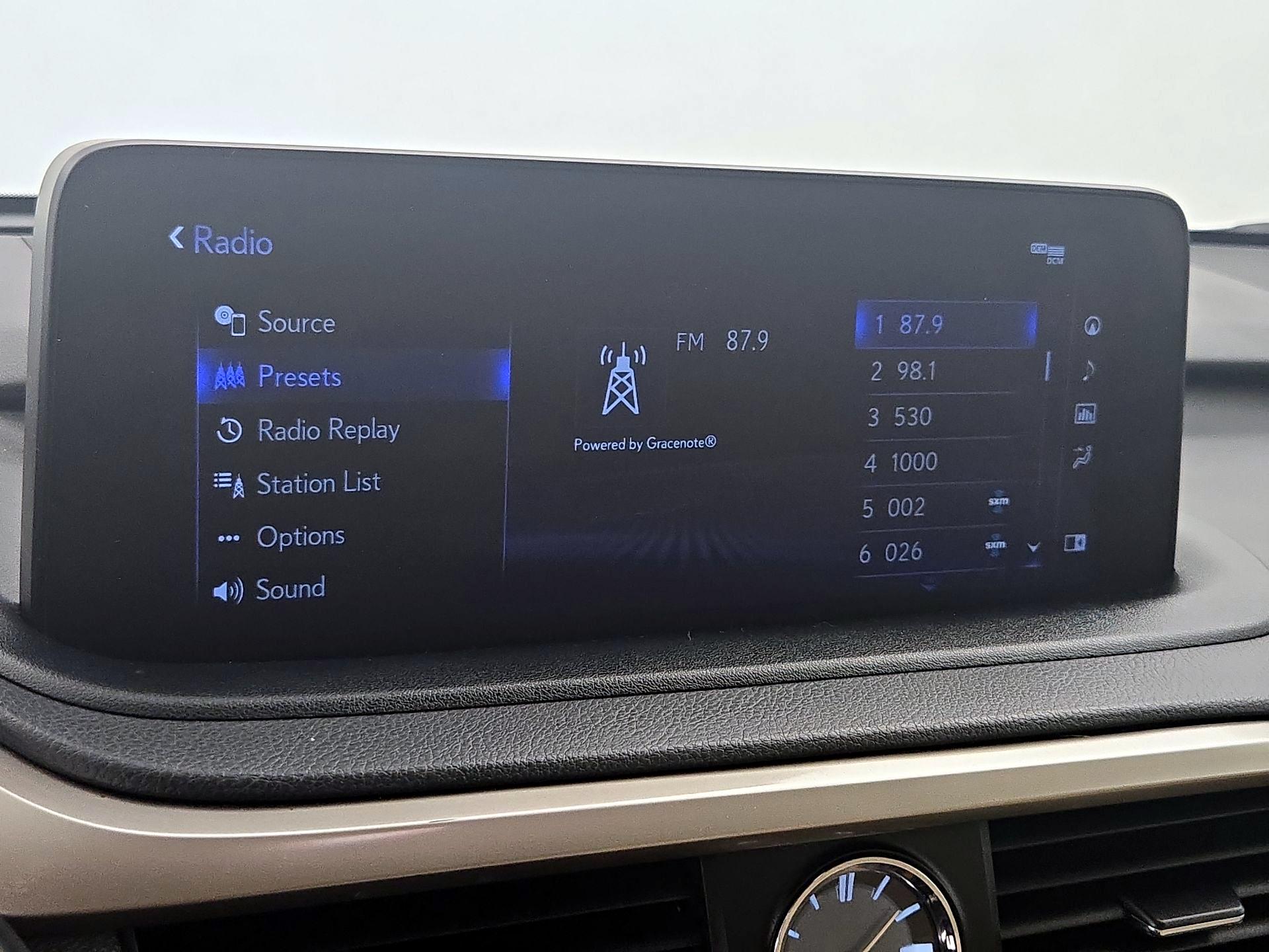 Thumbnail: 2021 Lexus RX - 16
