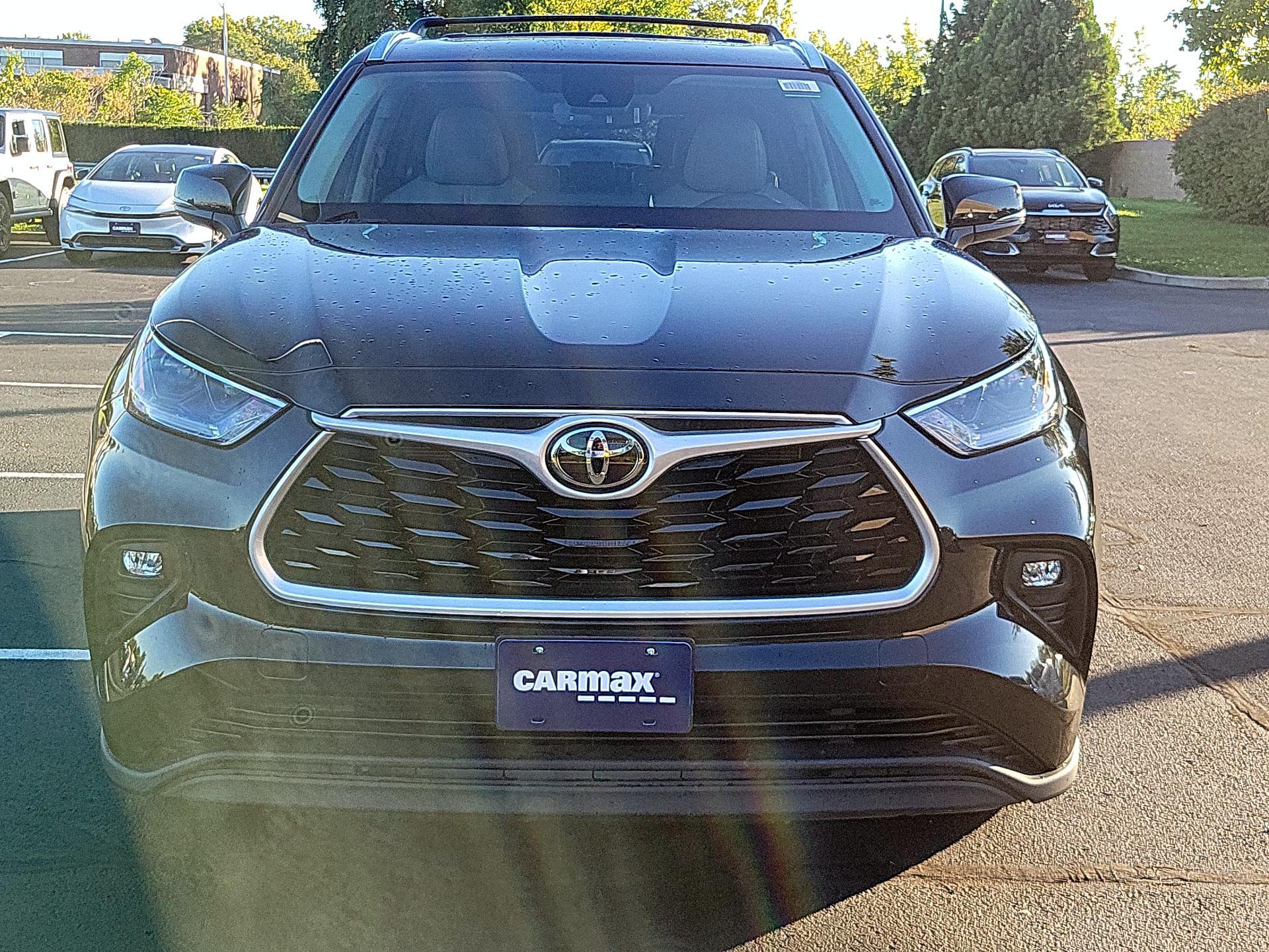 Thumbnail: 2021 Toyota Highlander - 2