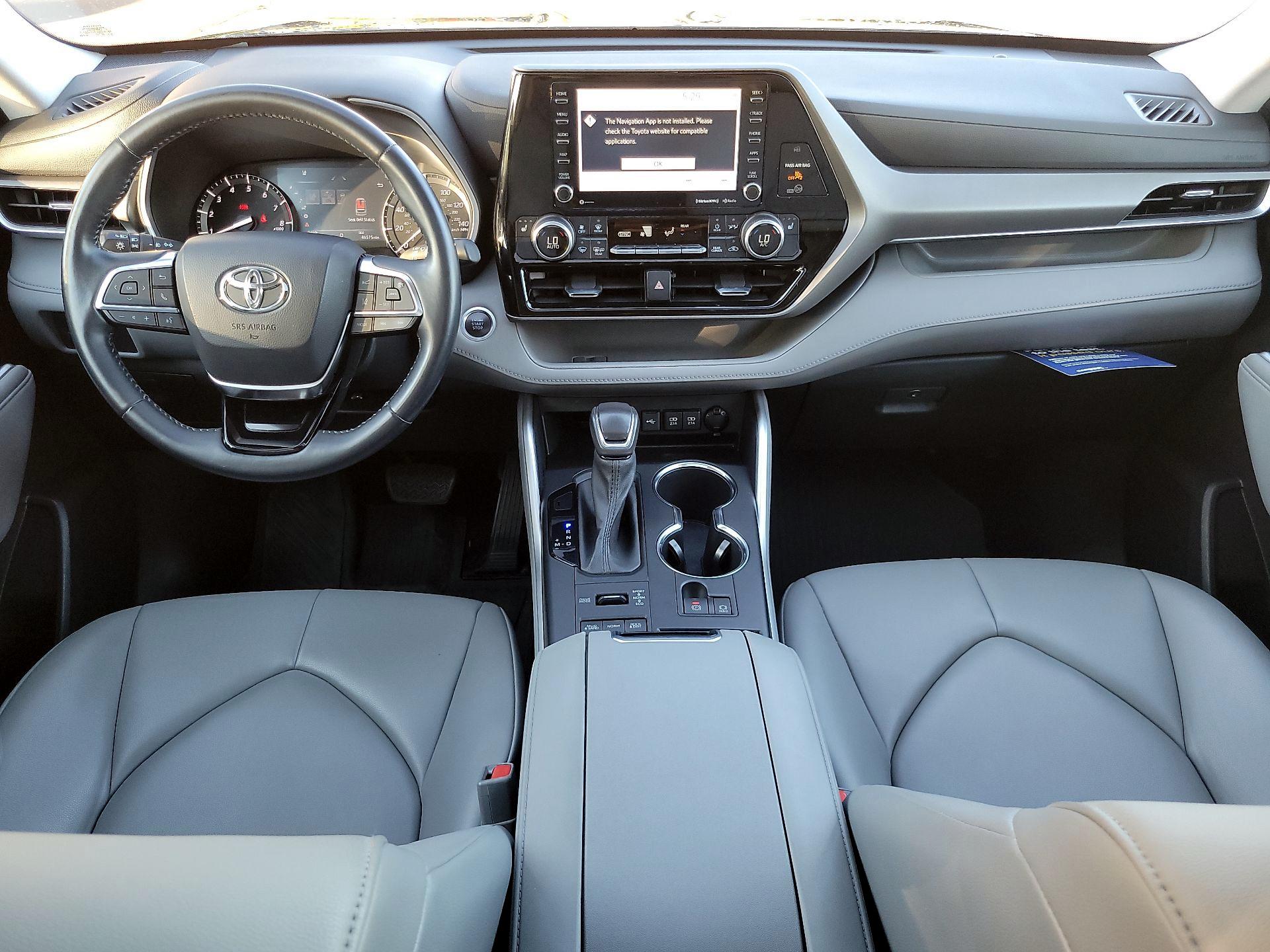 Thumbnail: 2021 Toyota Highlander - 8